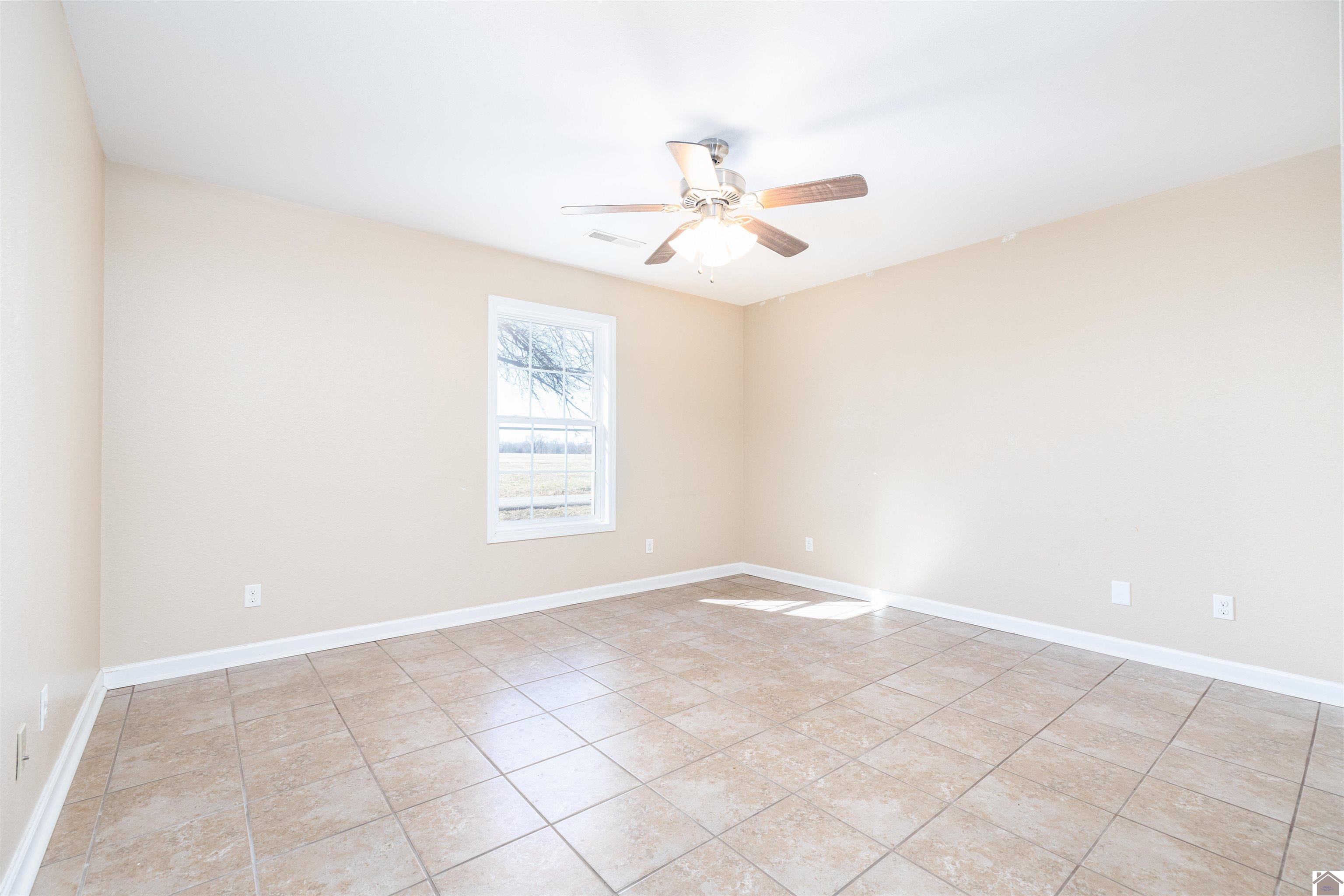 11845 Wallace Road Kevil, Kentucky 42053 125630 Paducah Kentucky