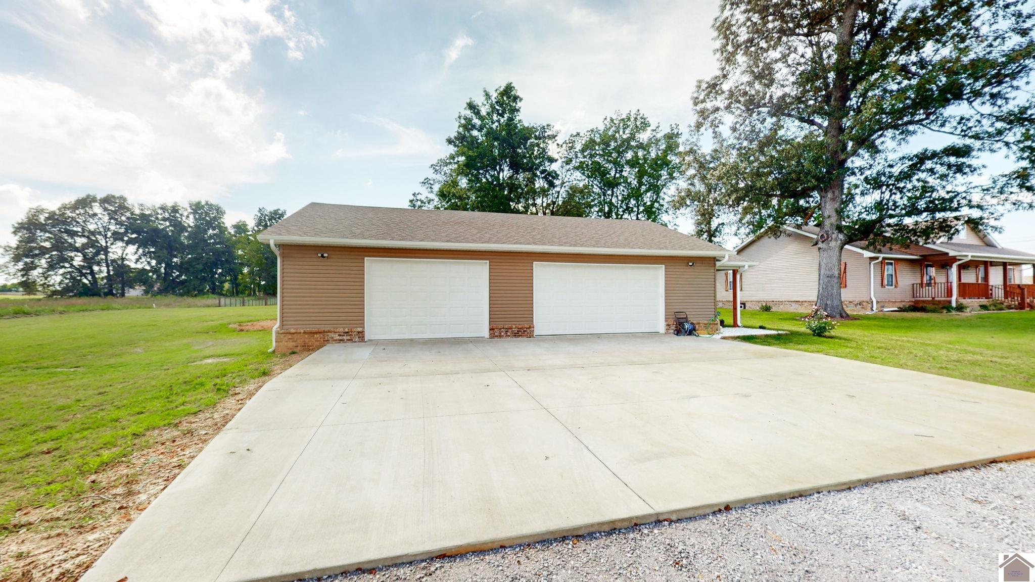 875 McKendree Church rd, West Paducah, KY 42086 Listing Photo  31