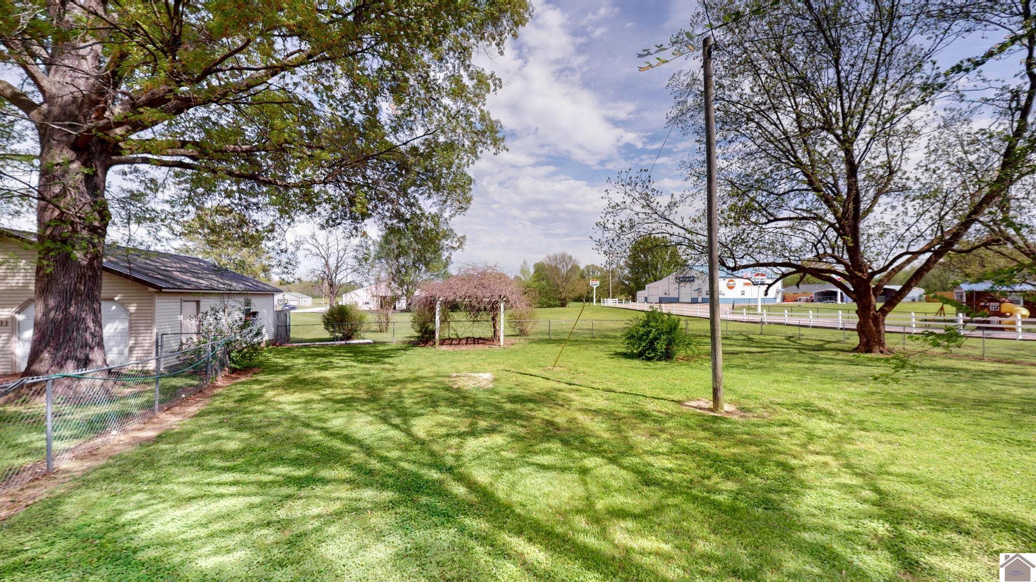 1090 State Route 97, Mayfield, KY 42066 Listing Photo  25