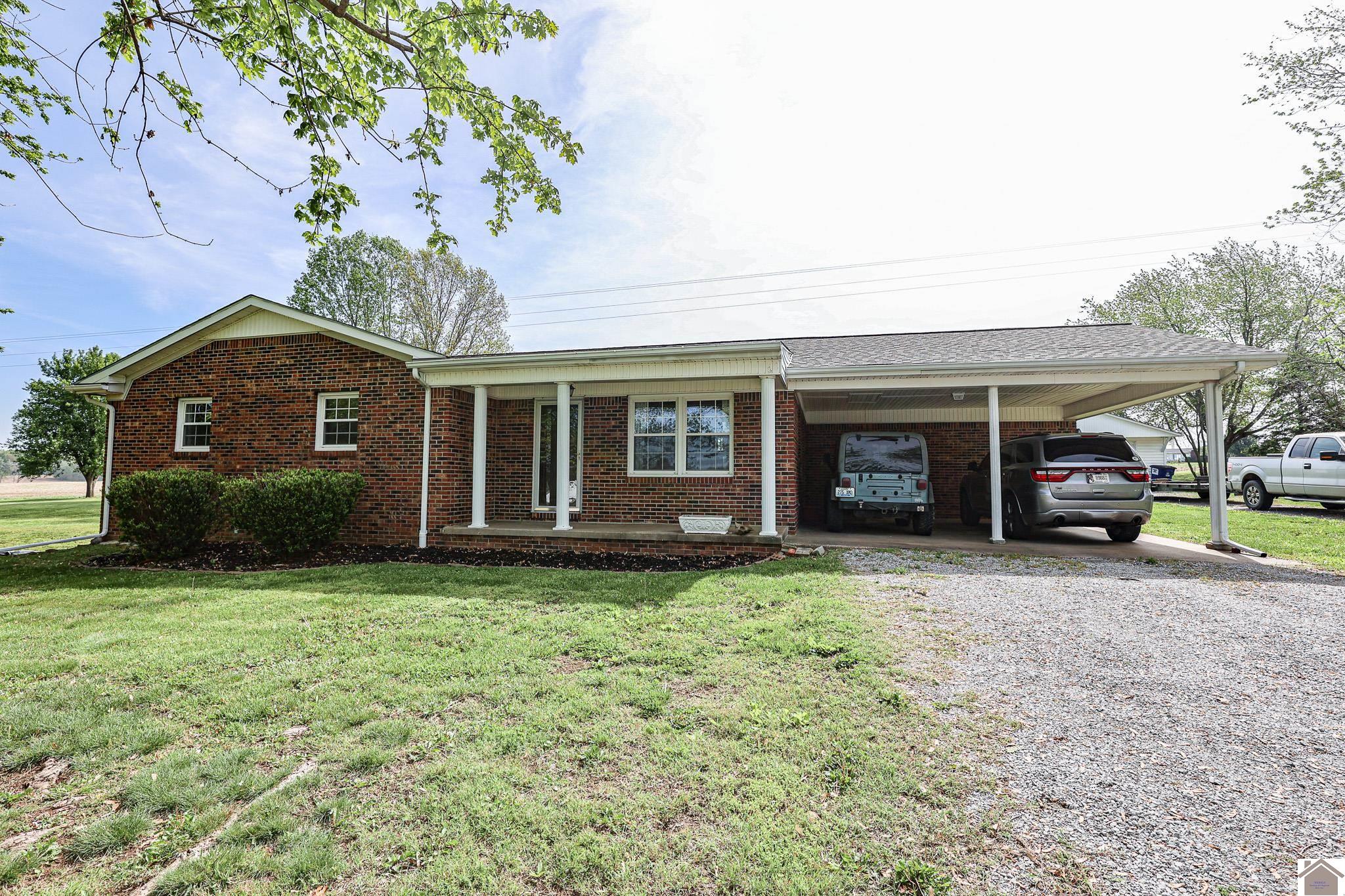 2586 State Route 307, Bardwell, KY 42023 Listing Photo  1