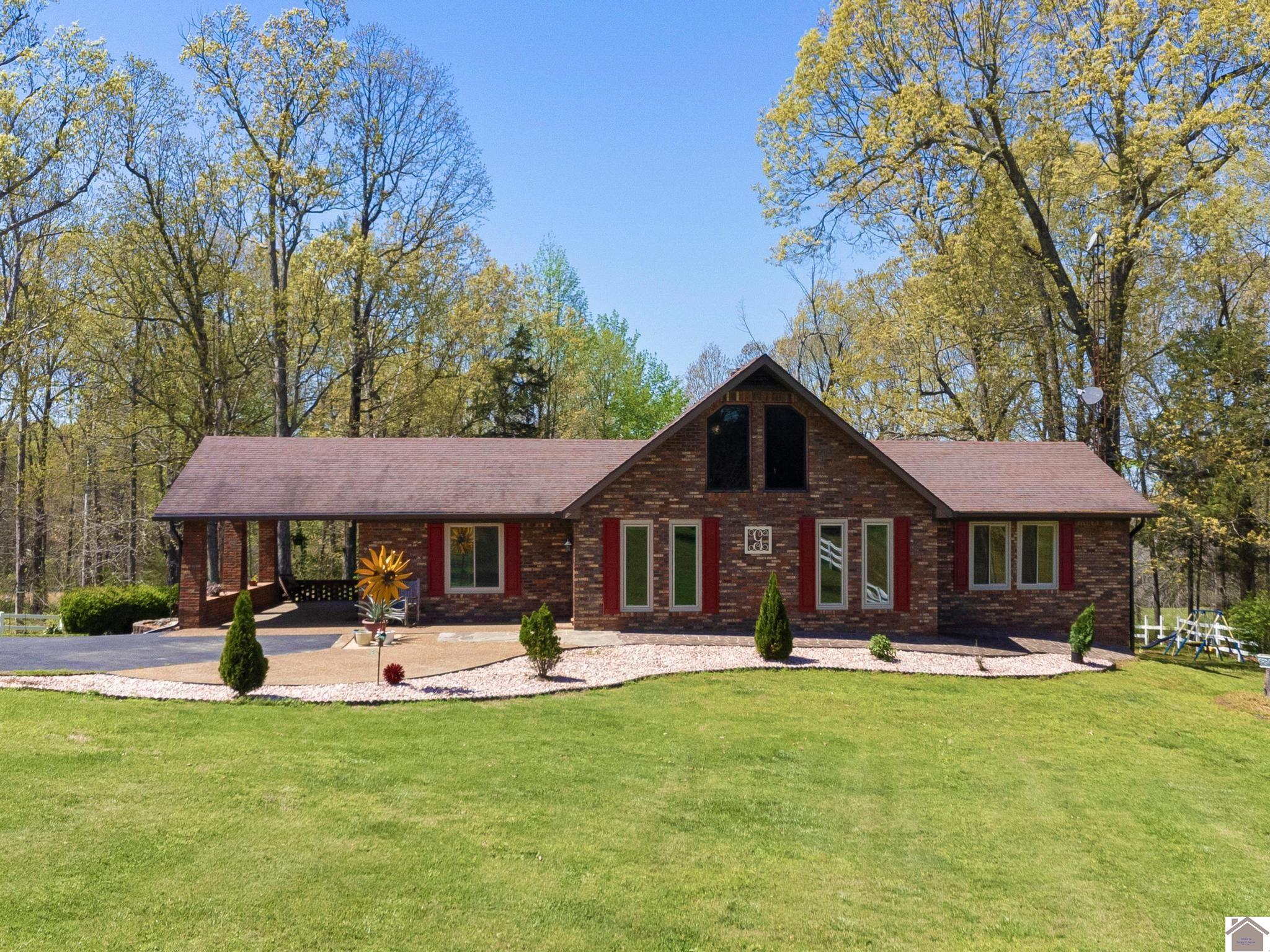920 Paradise Road, Grand Rivers, KY 42045 Listing Photo  1