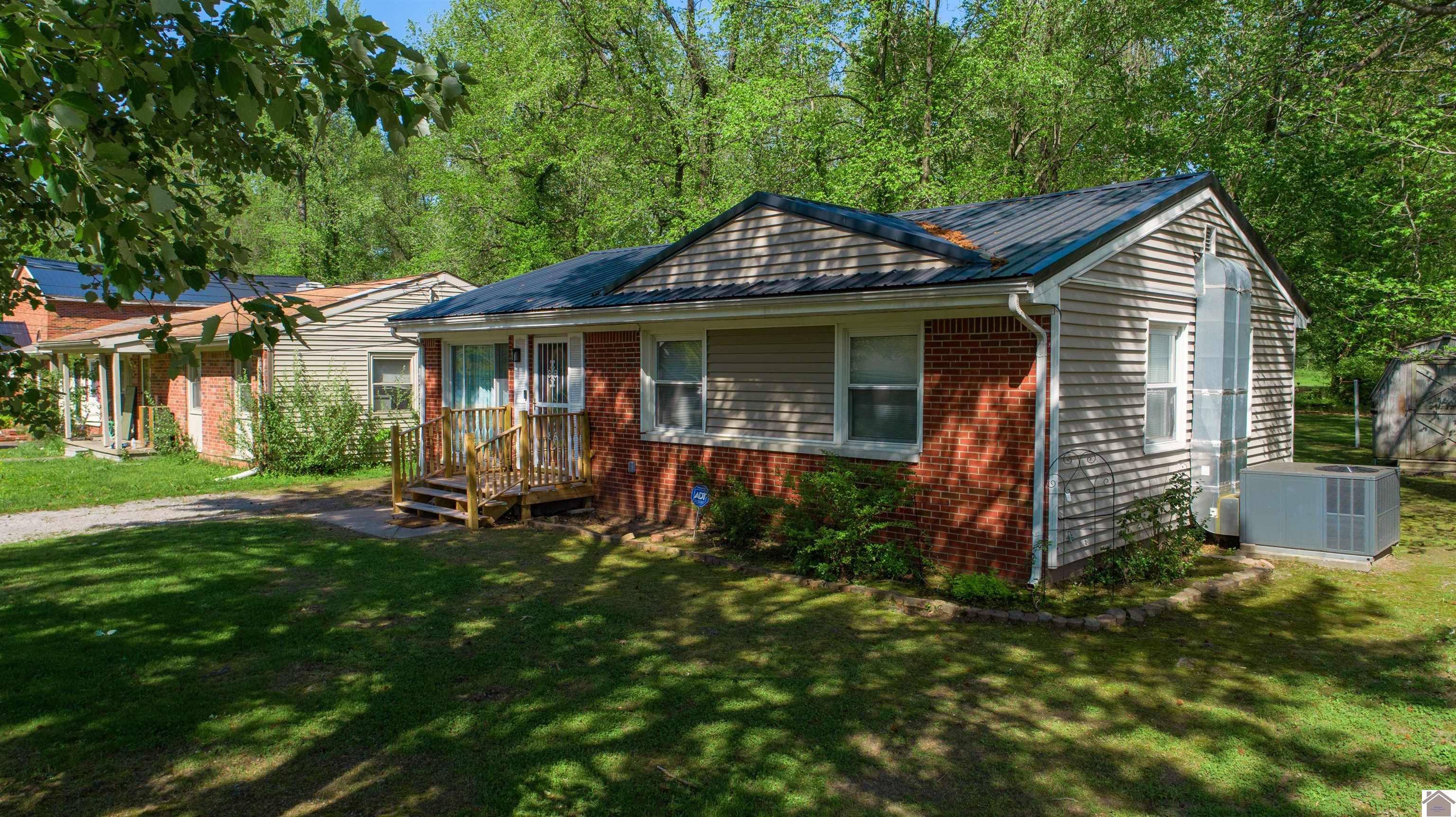 742 Levin Ave, Paducah, KY 42003 Listing Photo  4