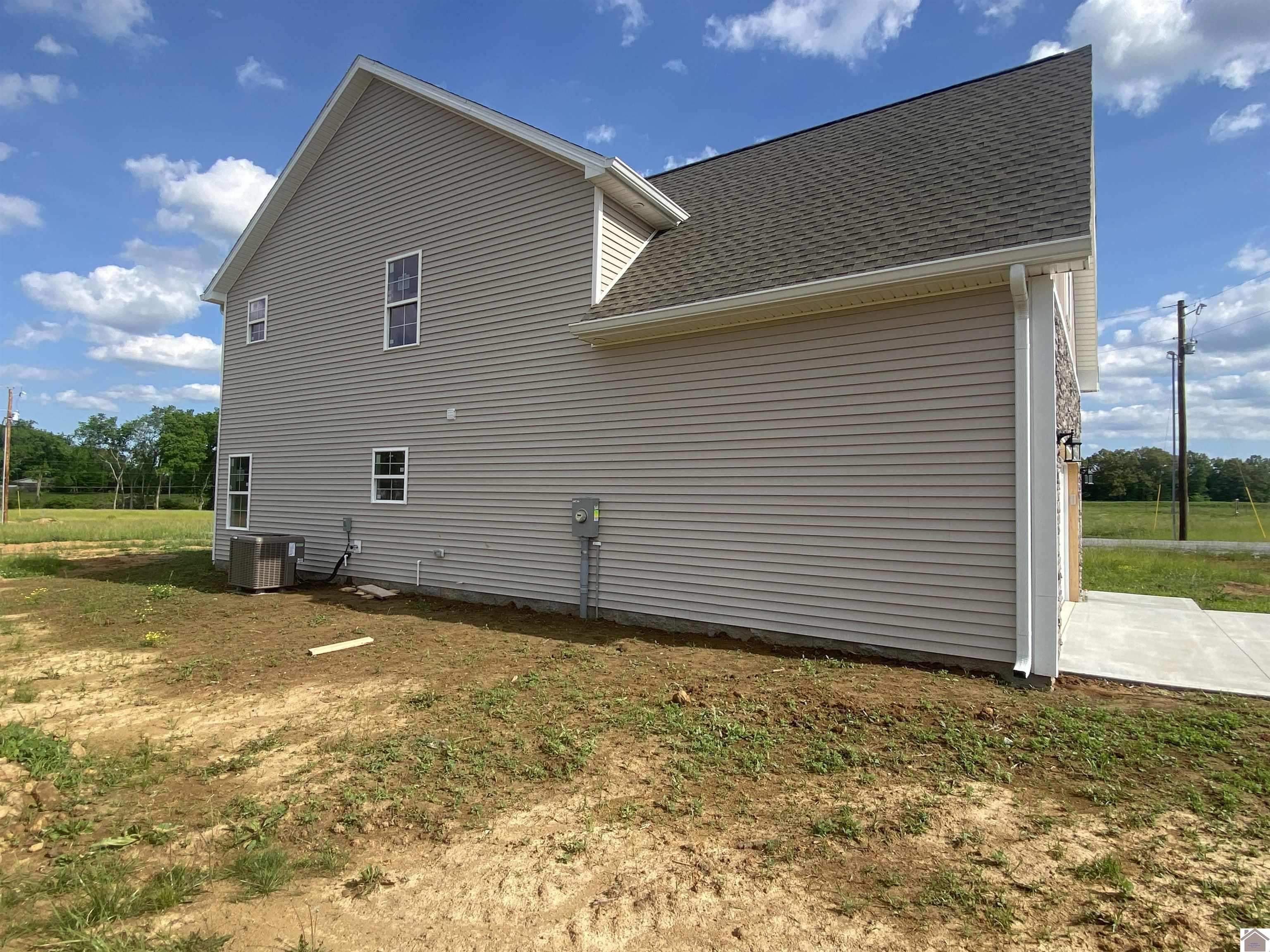 32 Stonegate Drive Cadiz KY 42211 Active