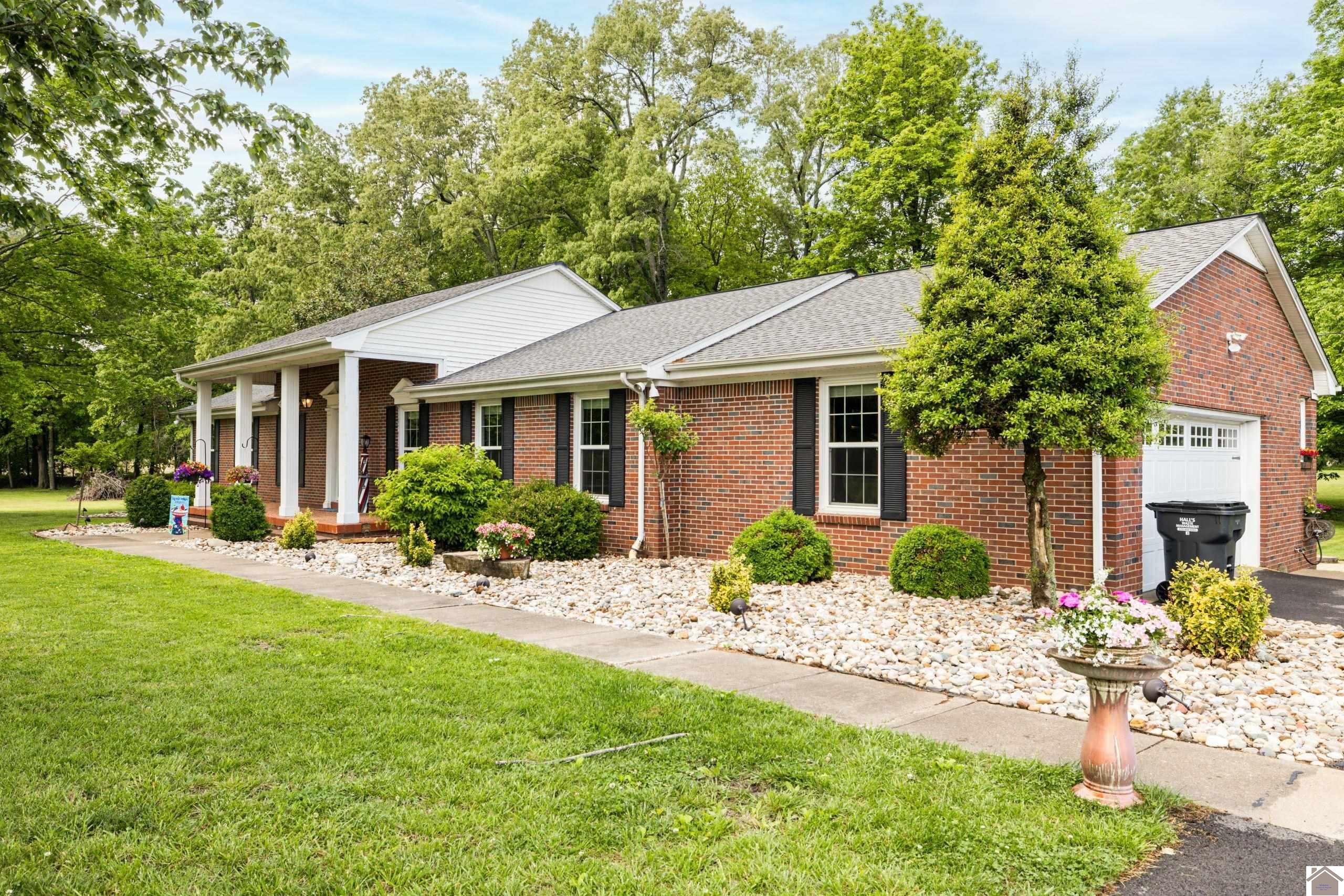 345 Robertson Road South, Murray, KY 42071 Listing Photo  3