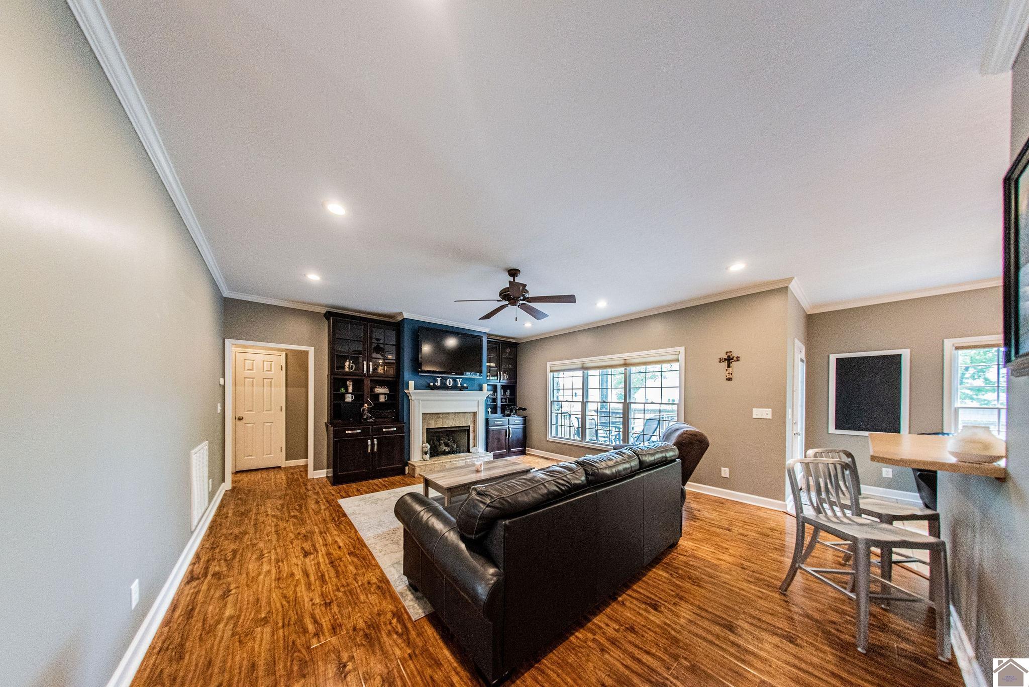 8215 Danube Dr., West Paducah, KY 42086 Listing Photo  9