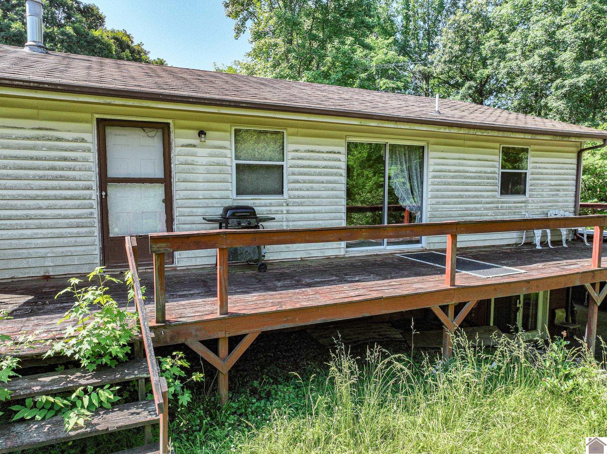 672 Holmes Lane Benton KY 42025 Sold