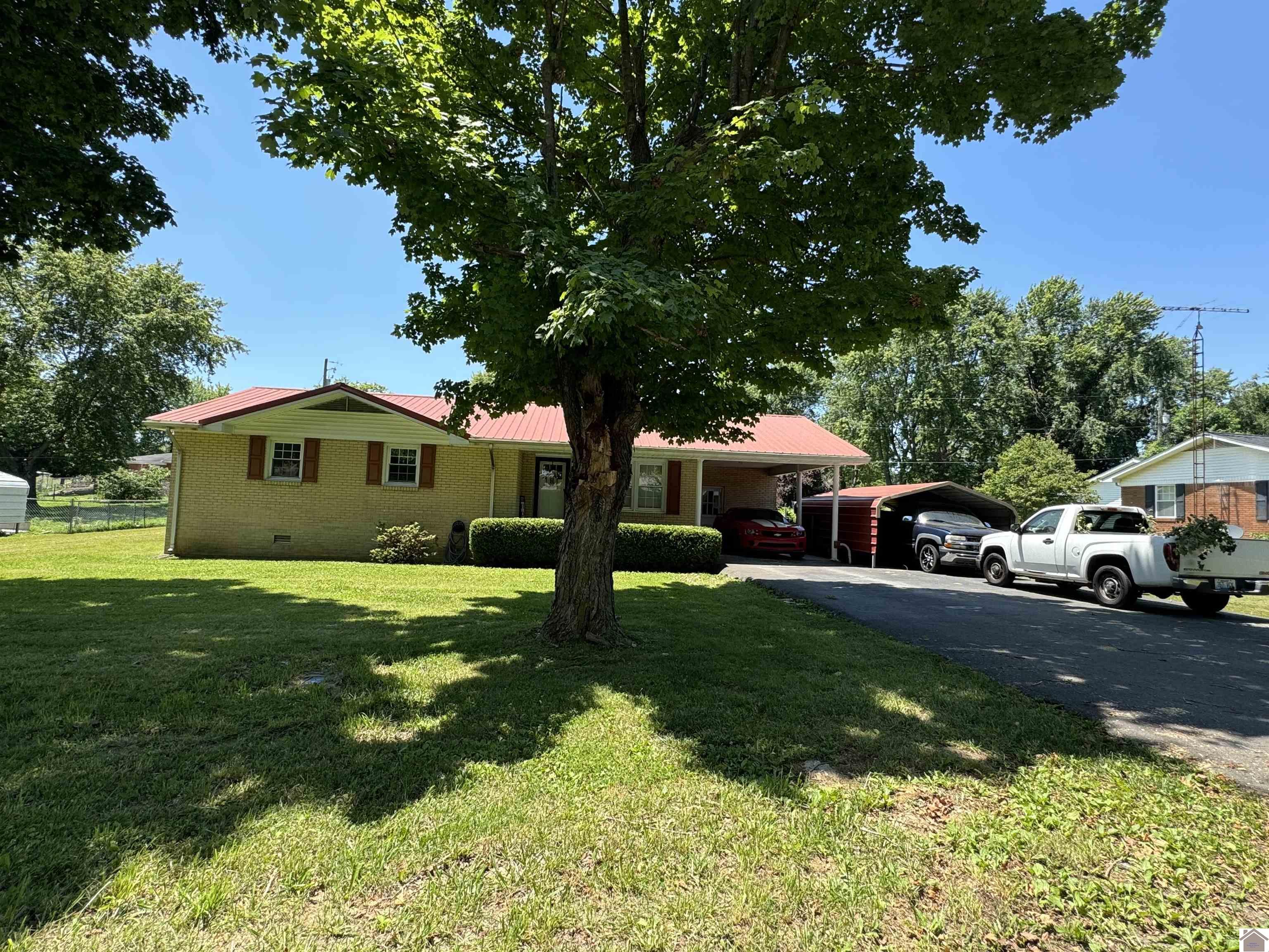 103 Cardinal Lane Fredonia KY 42411 Sold