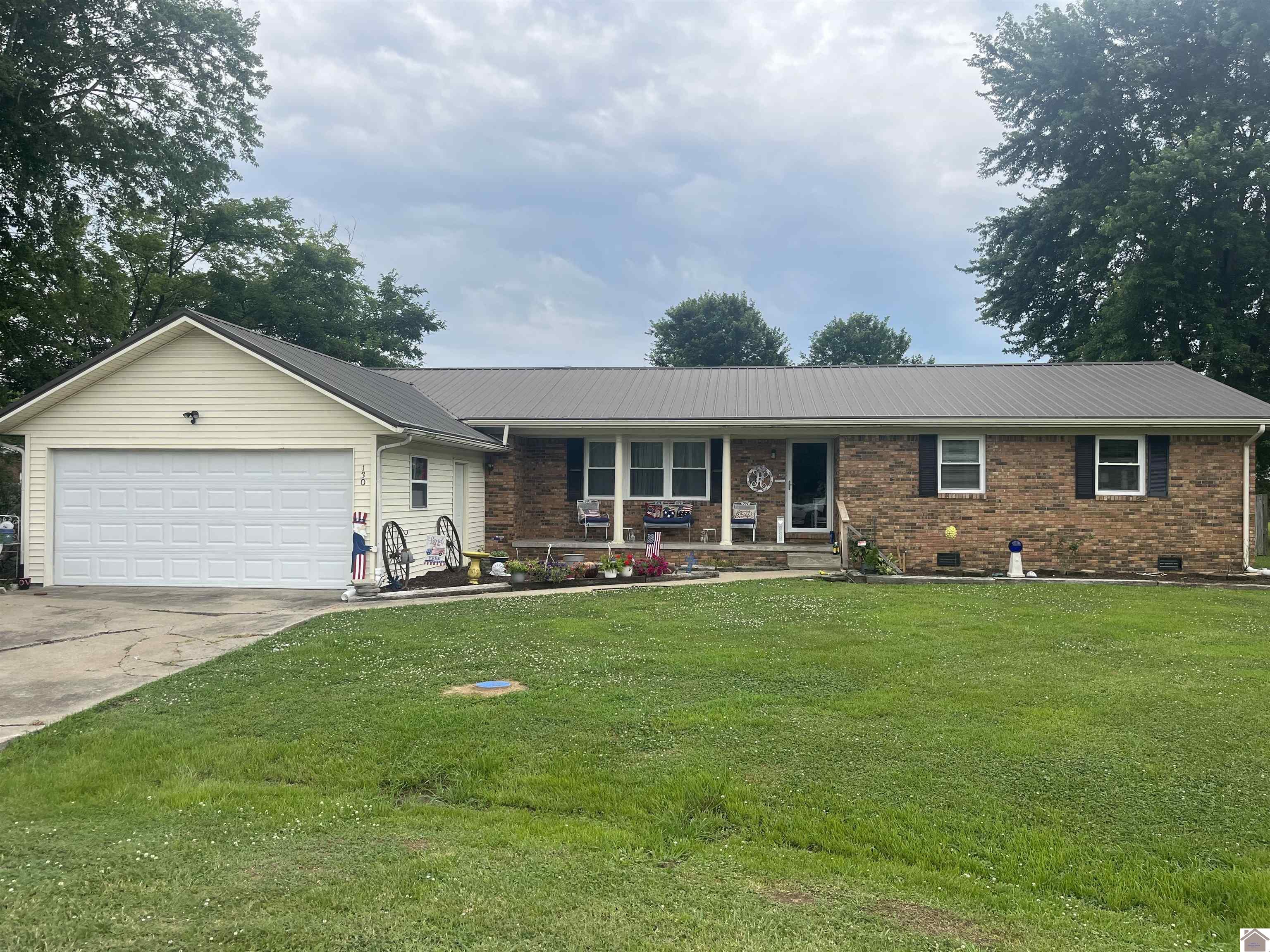 130 Connie Court Paducah KY 42003 Sold