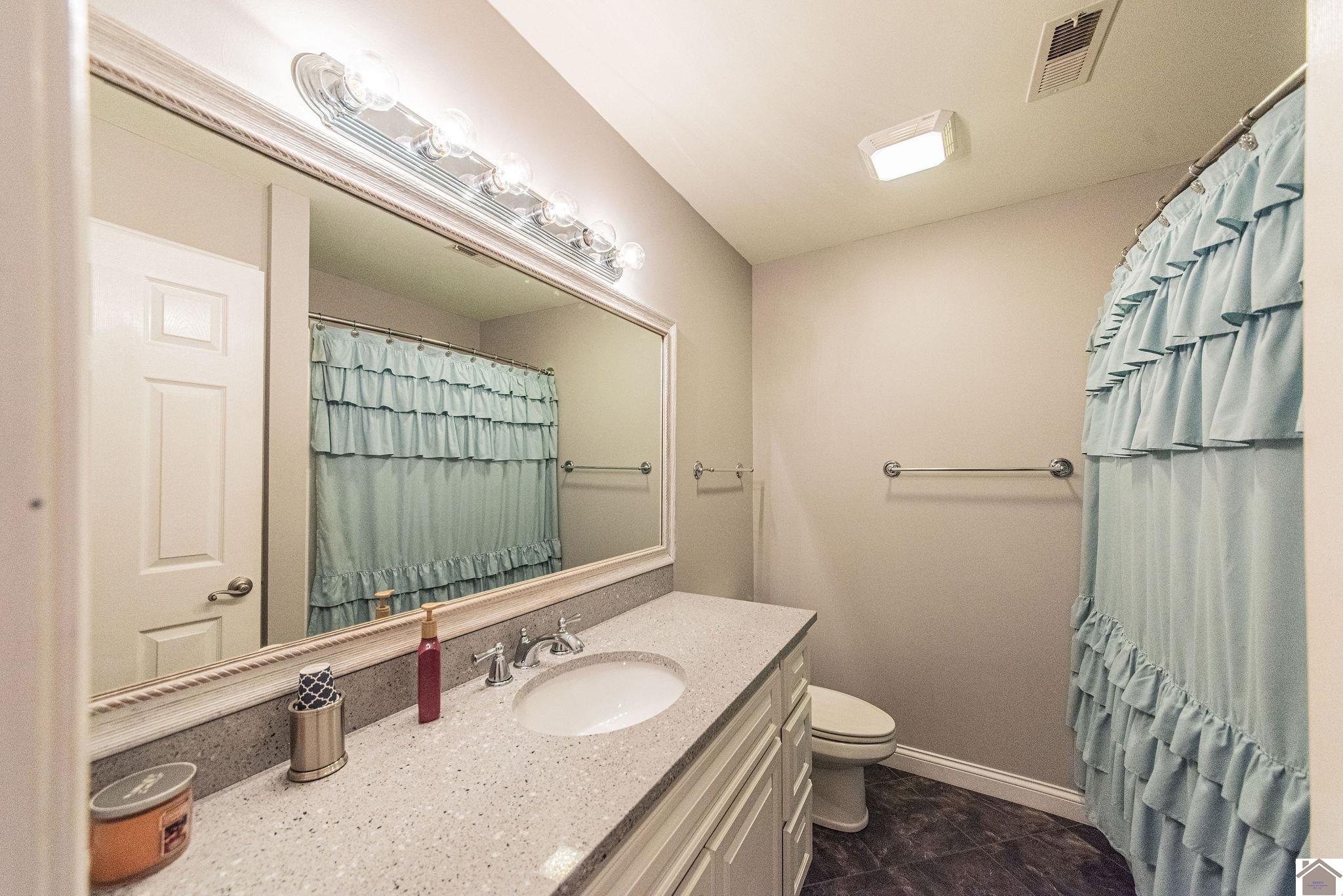 3900 Lanie Drive, Kevil, KY 42053 Listing Photo  23