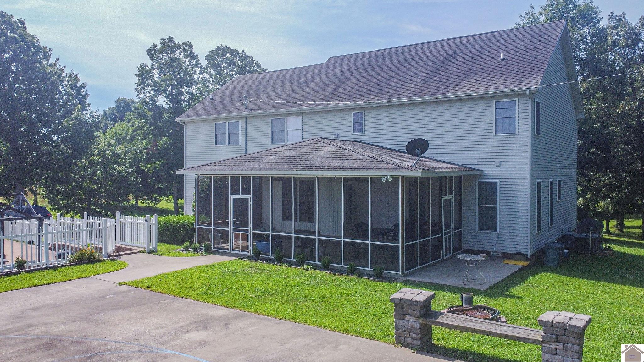 252 Clark Road, Mayfield, KY 42066 Listing Photo  31
