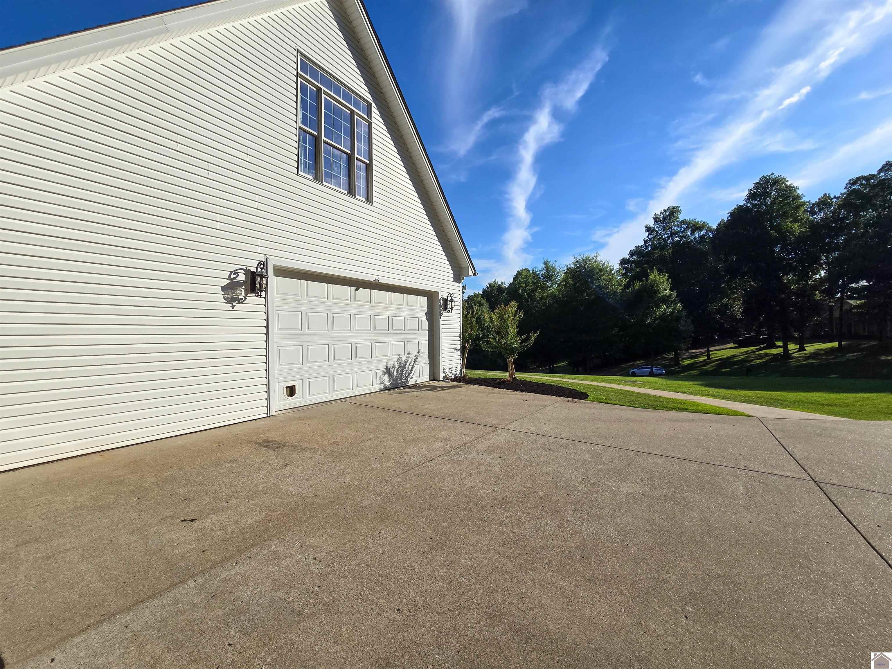 130 Hunting Creek, Paducah, KY 42003 Listing Photo  5