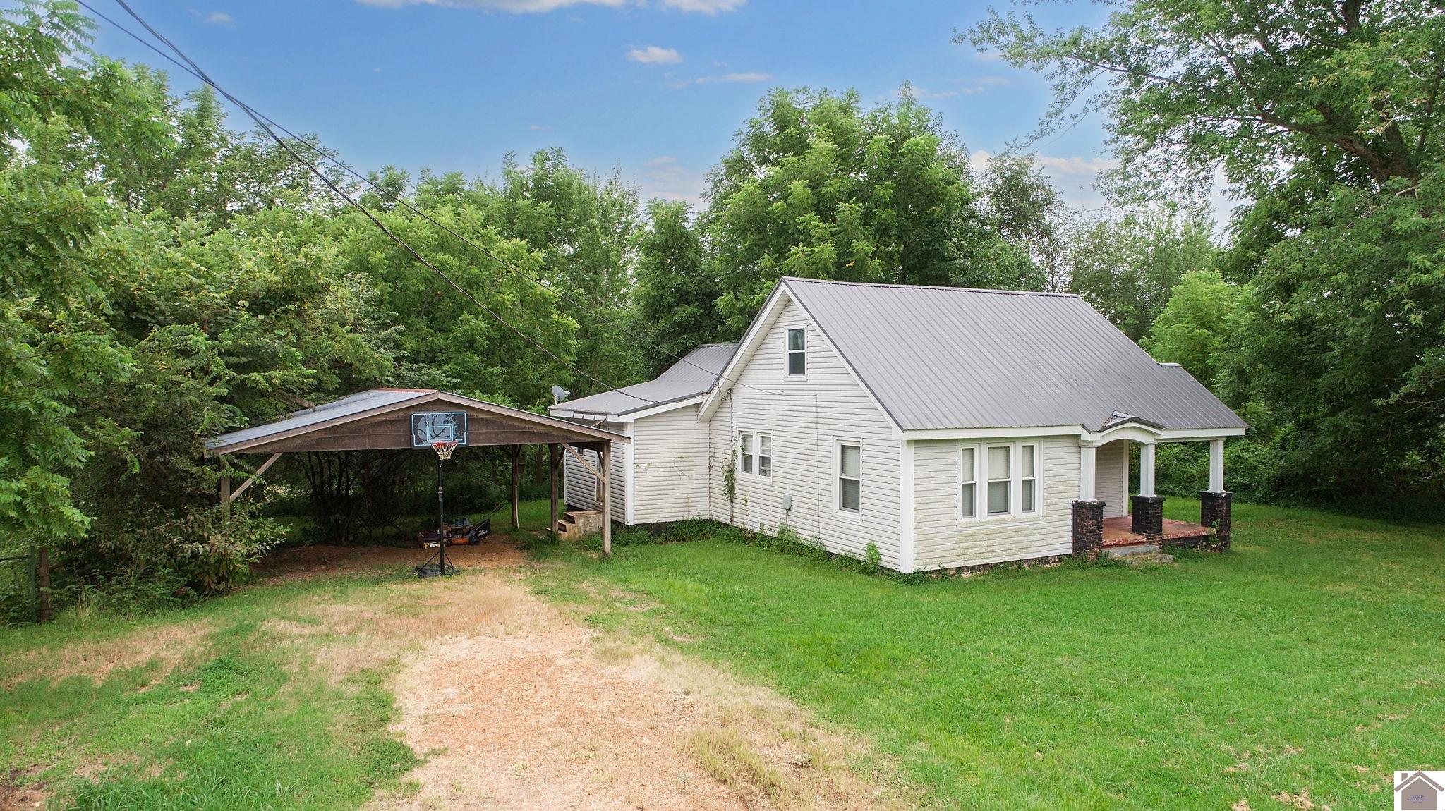 10724 US Hwy 45 Wingo KY 42088 Active