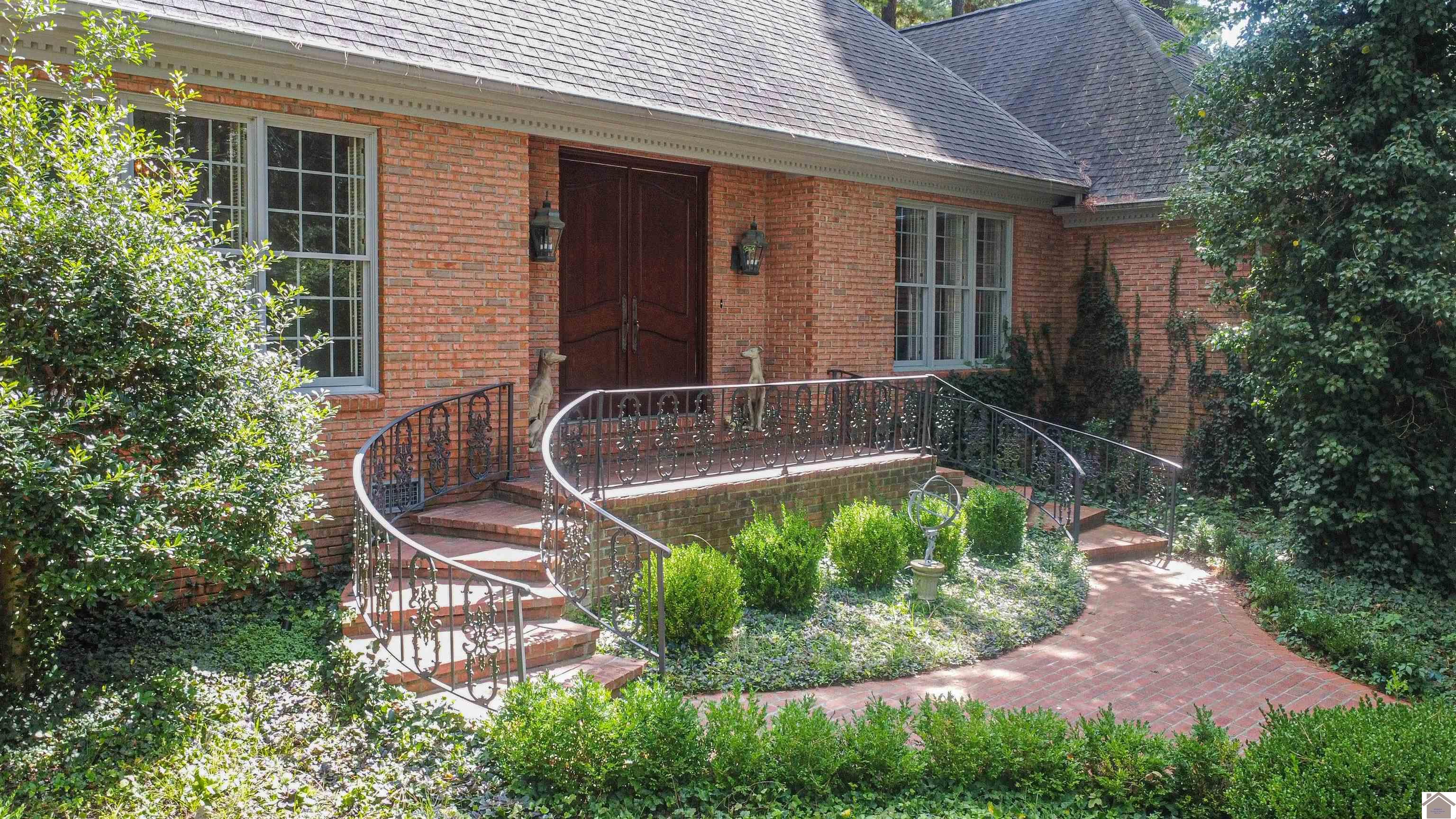 4673 Quail Hollow Drive, Paducah, KY 42001 Listing Photo  3
