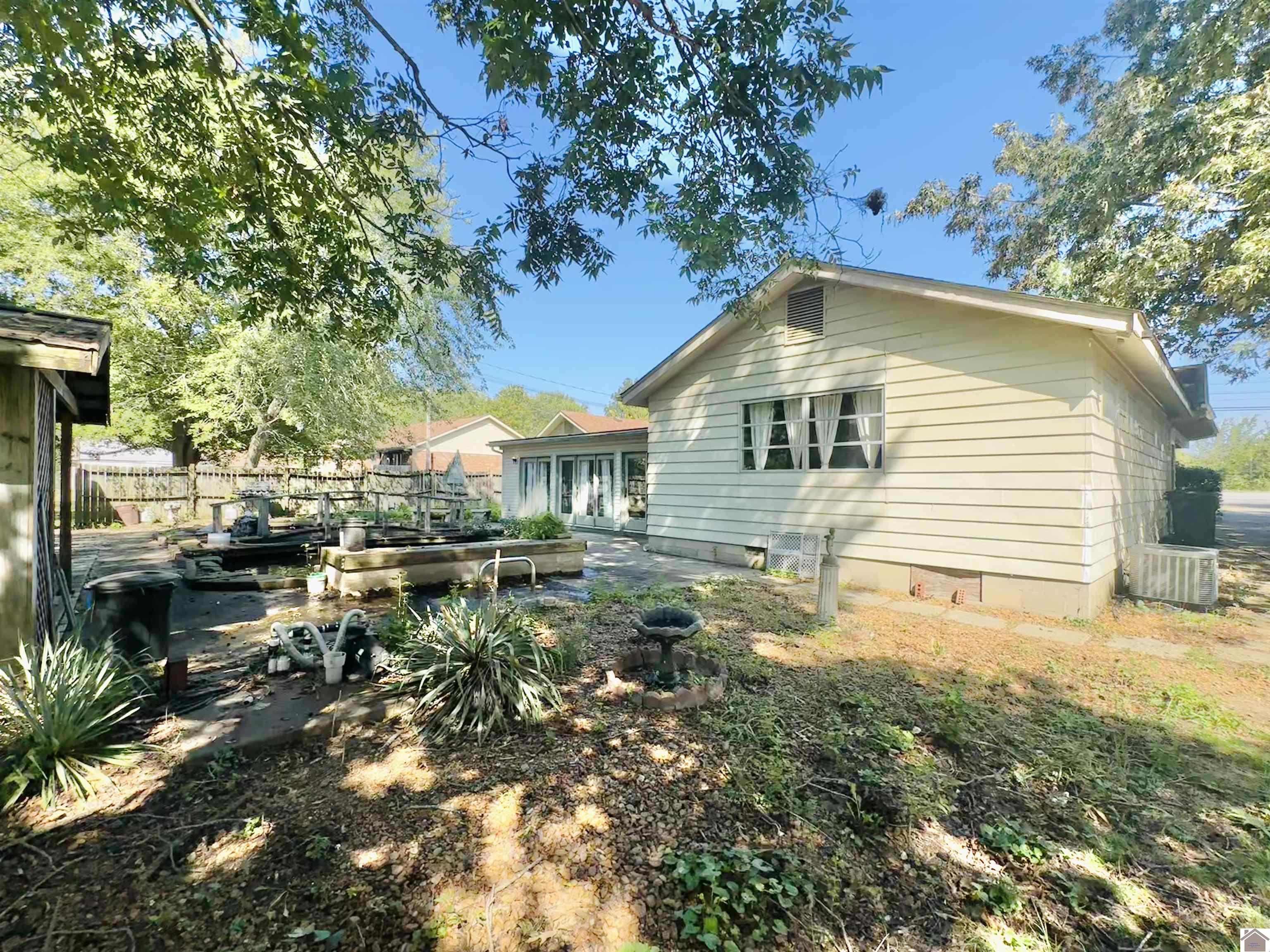 6633 Benton Road Paducah KY 42003 Active