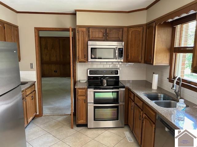 1302 Dogwood DR, Mayfield, KY 42066 Listing Photo  6