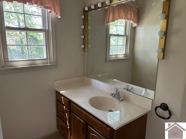 1302 Dogwood DR, Mayfield, KY 42066 Listing Photo  10