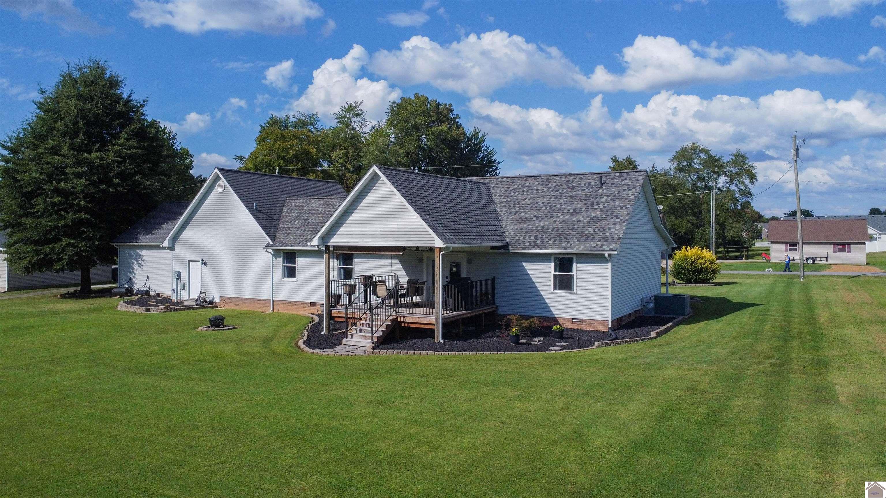 109 Charles Ave, Kevil, KY 42053 Listing Photo  27