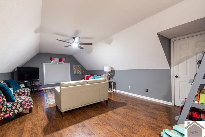 2125 ST RT 1124, Mayfield, KY 42066 Listing Photo  32