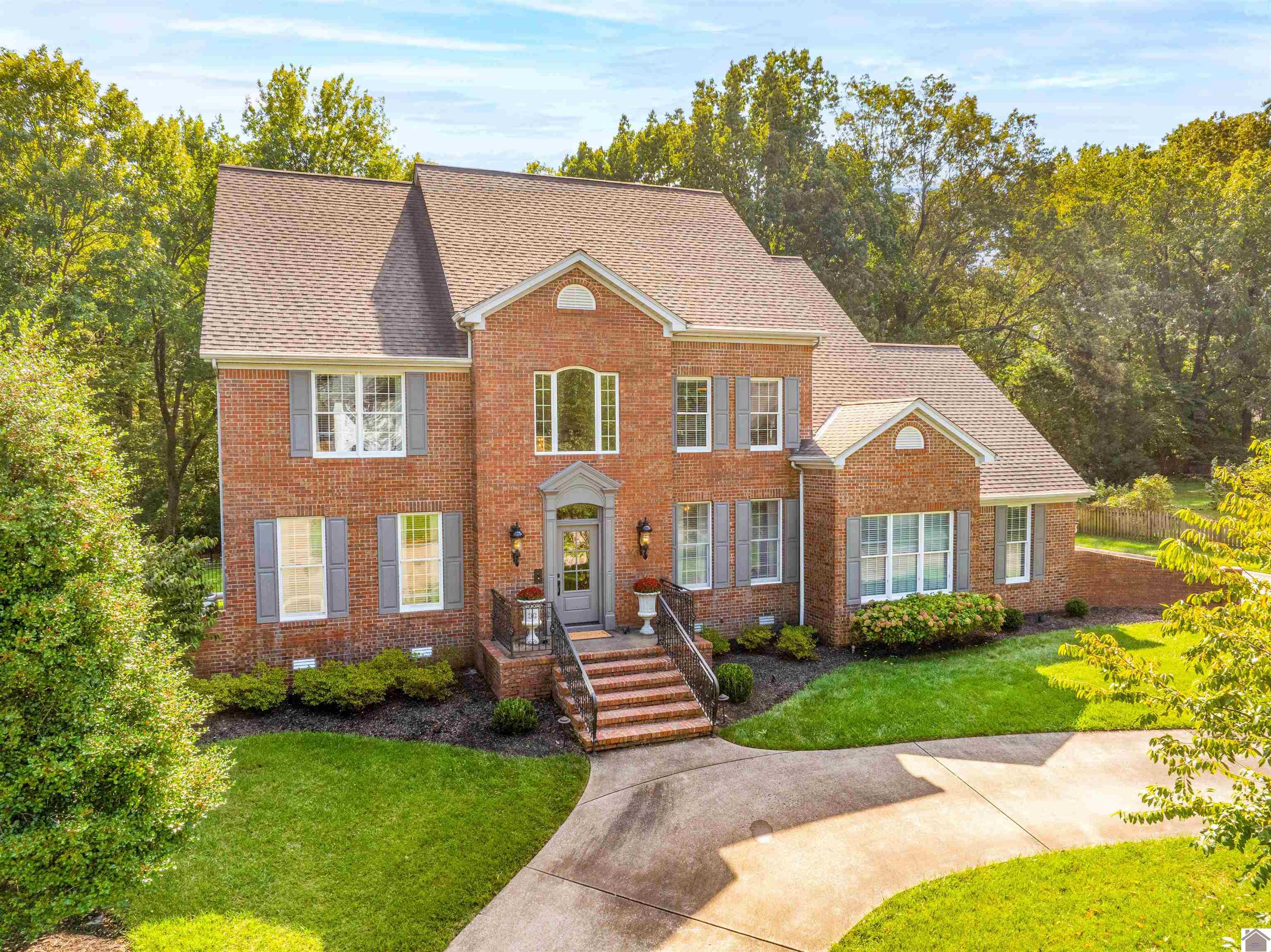 4125 Alameda Close, Paducah, KY 42001 Listing Photo  1