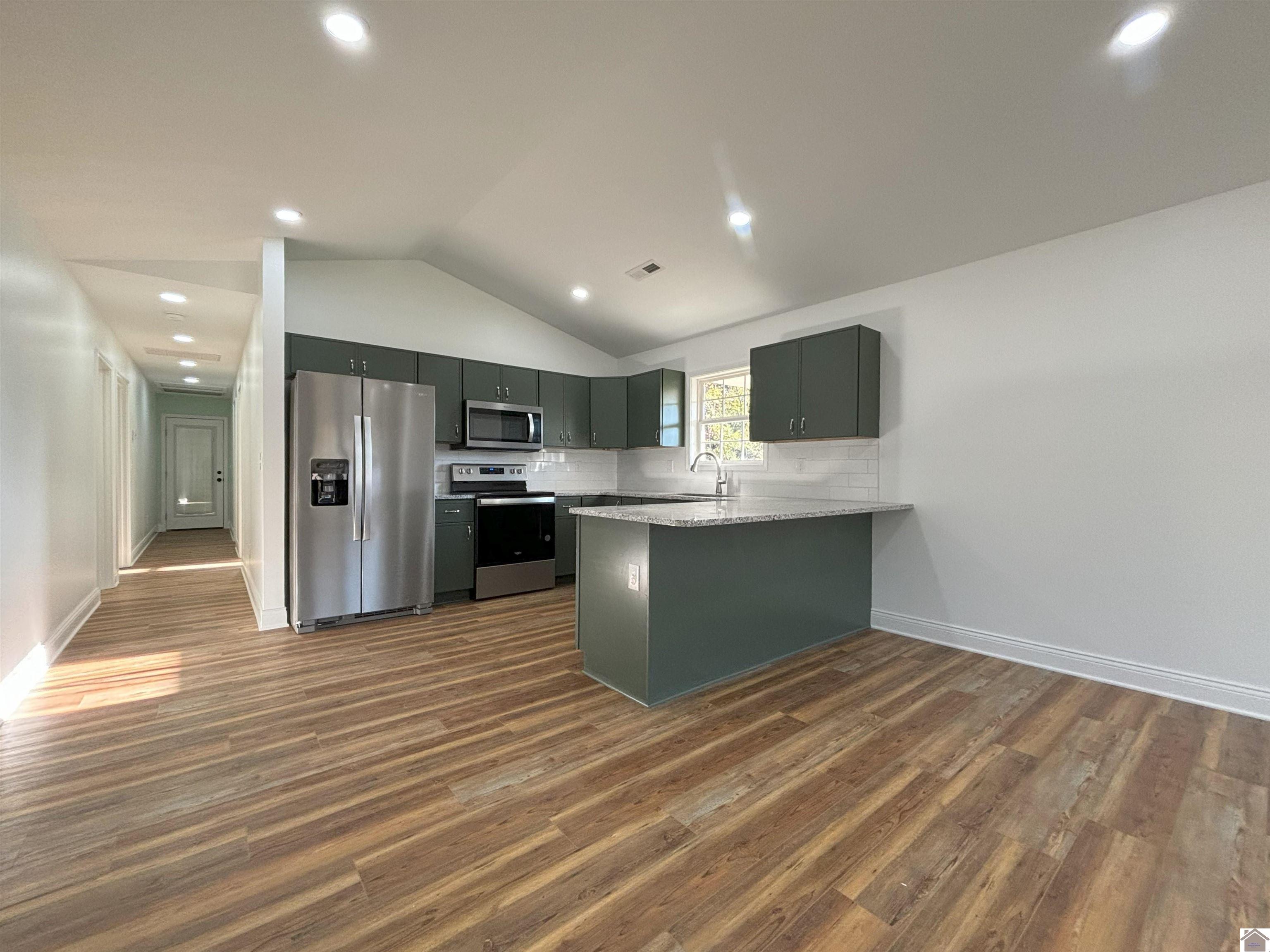 275 Clover Crescent Paducah KY 42003 Sold