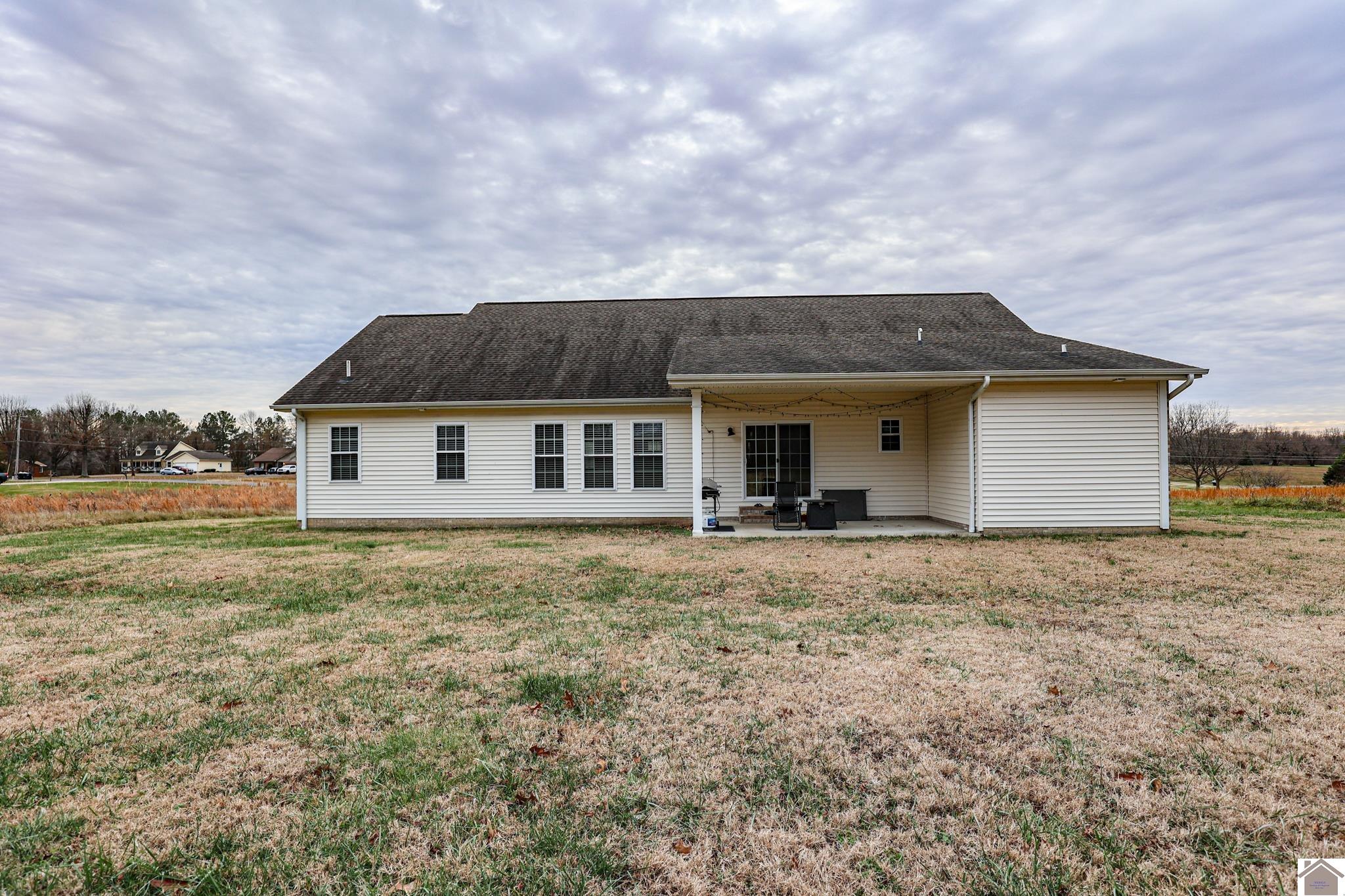 205 Bell Ln, Paducah, KY 42003 Listing Photo  8