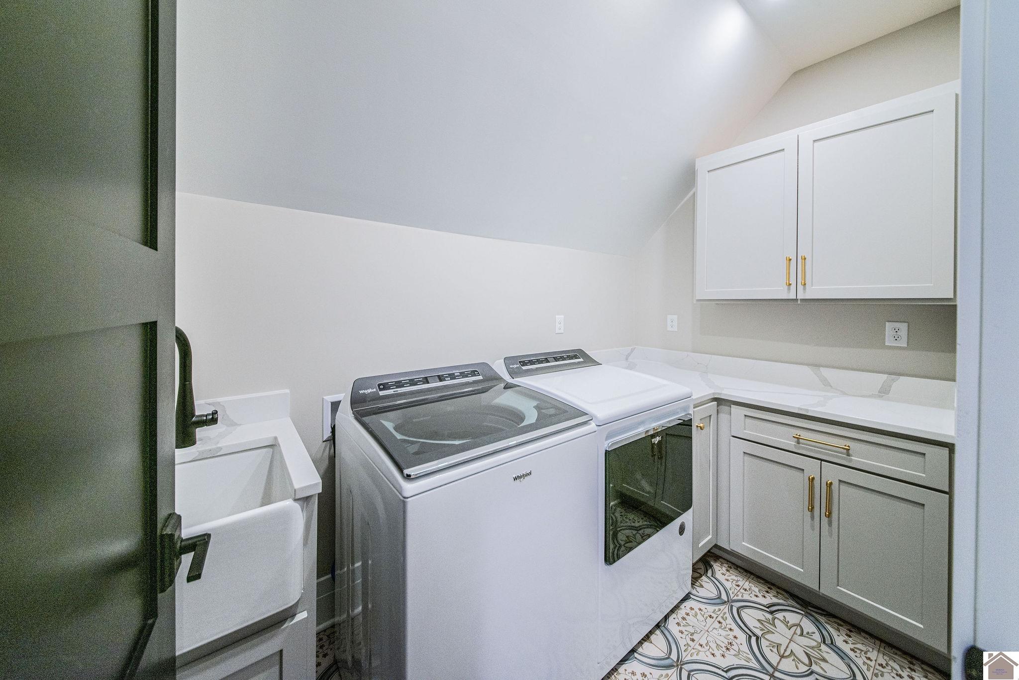 131 West Gate Drive, Paducah, KY 42001 Listing Photo  32