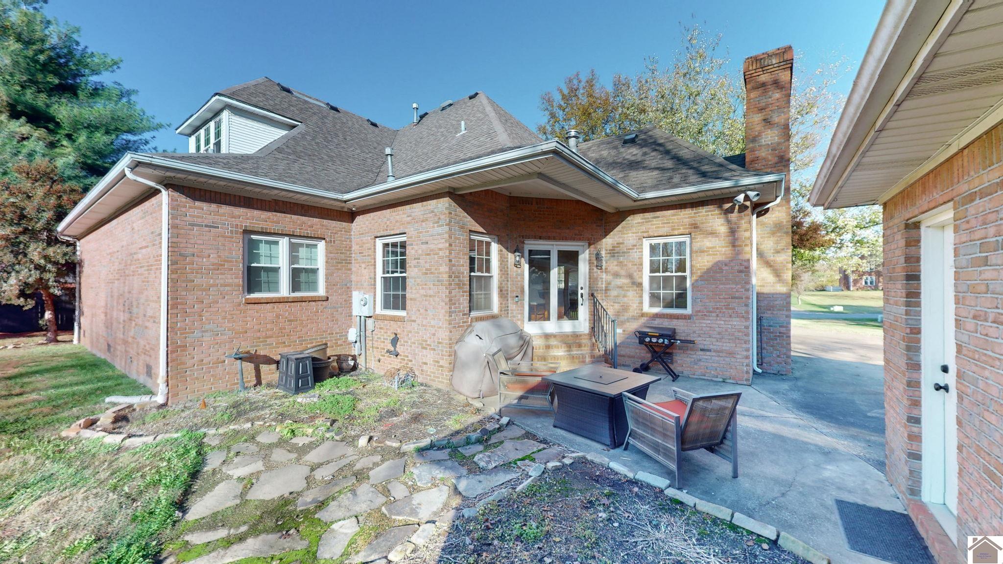 125 Rosemont Dr, Paducah, KY 42001 Listing Photo  3