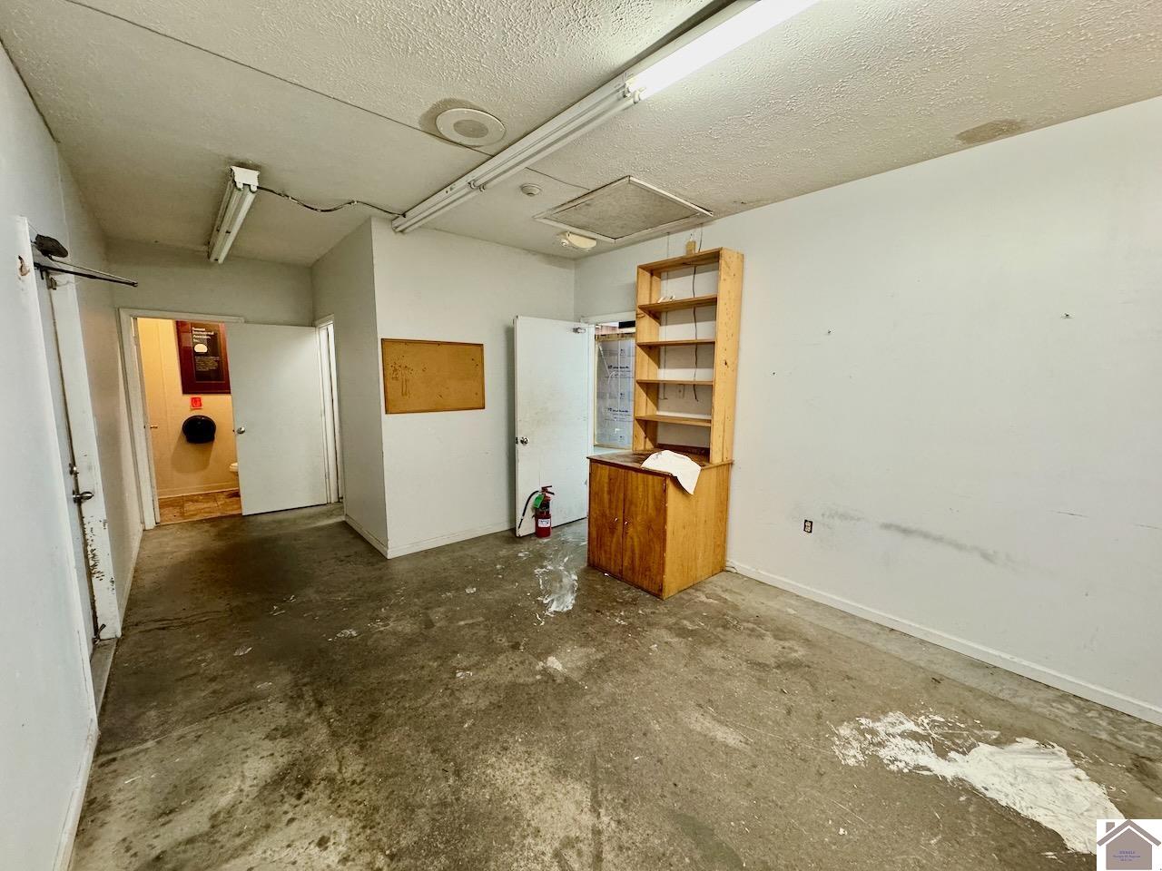 2301 N 8th St., Paducah, KY 42001 Listing Photo  14