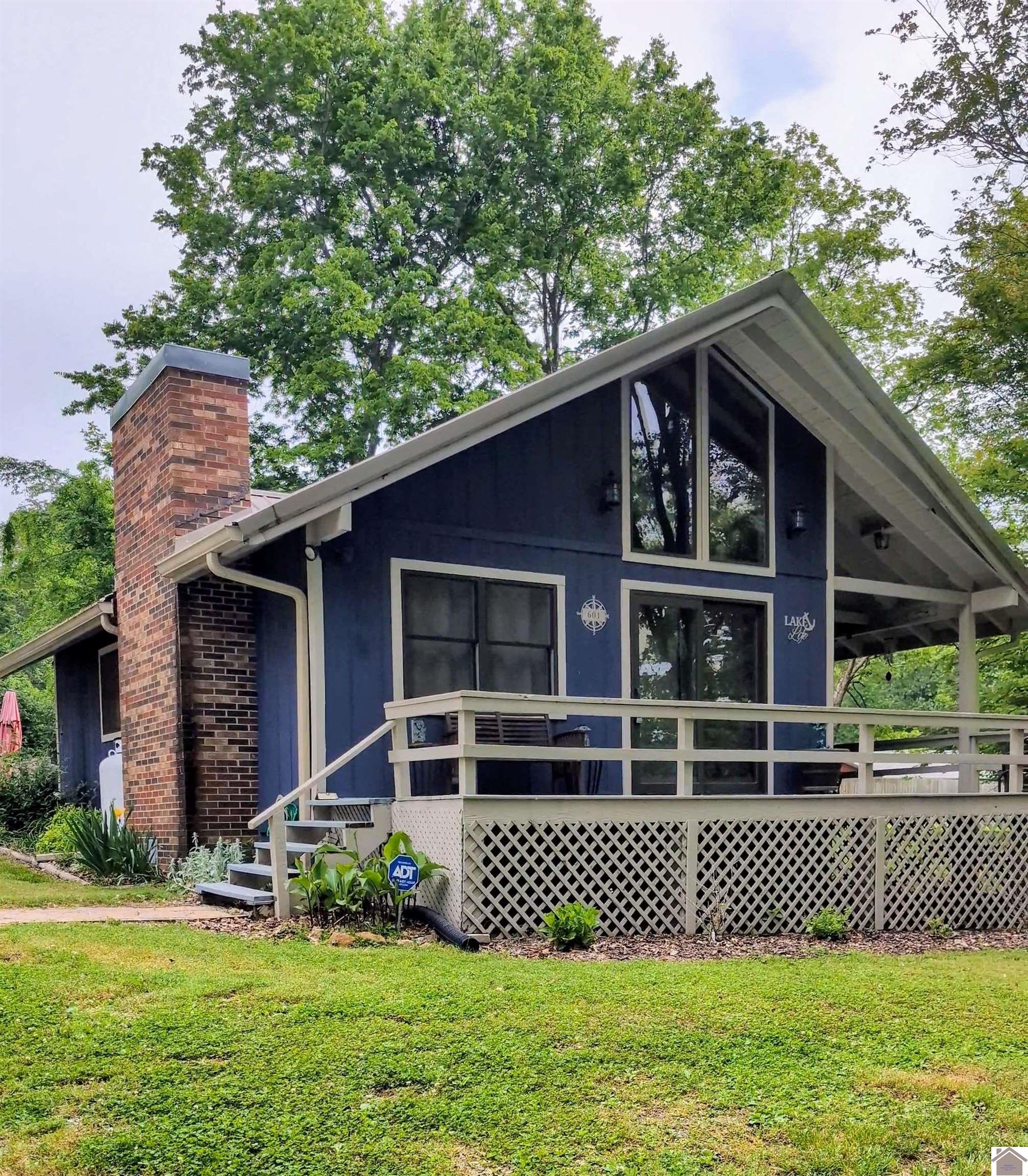 listing main picture