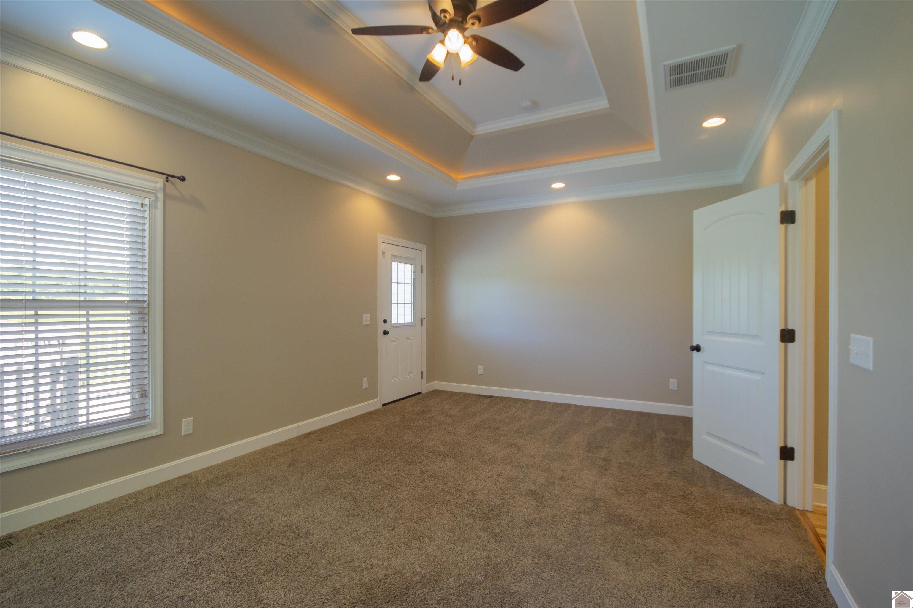 165 Valor Ct, Paducah, KY 42003 Listing Photo  18