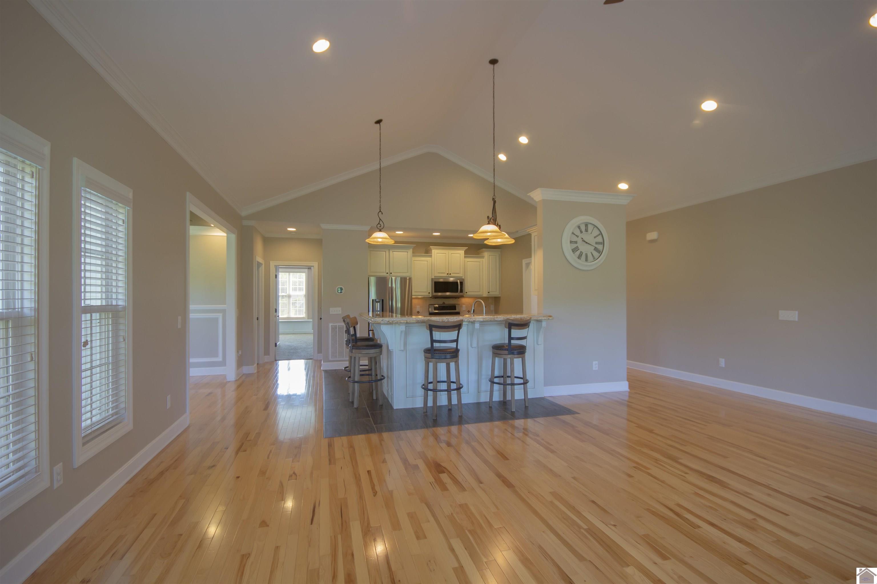 165 Valor Ct, Paducah, KY 42003 Listing Photo  8