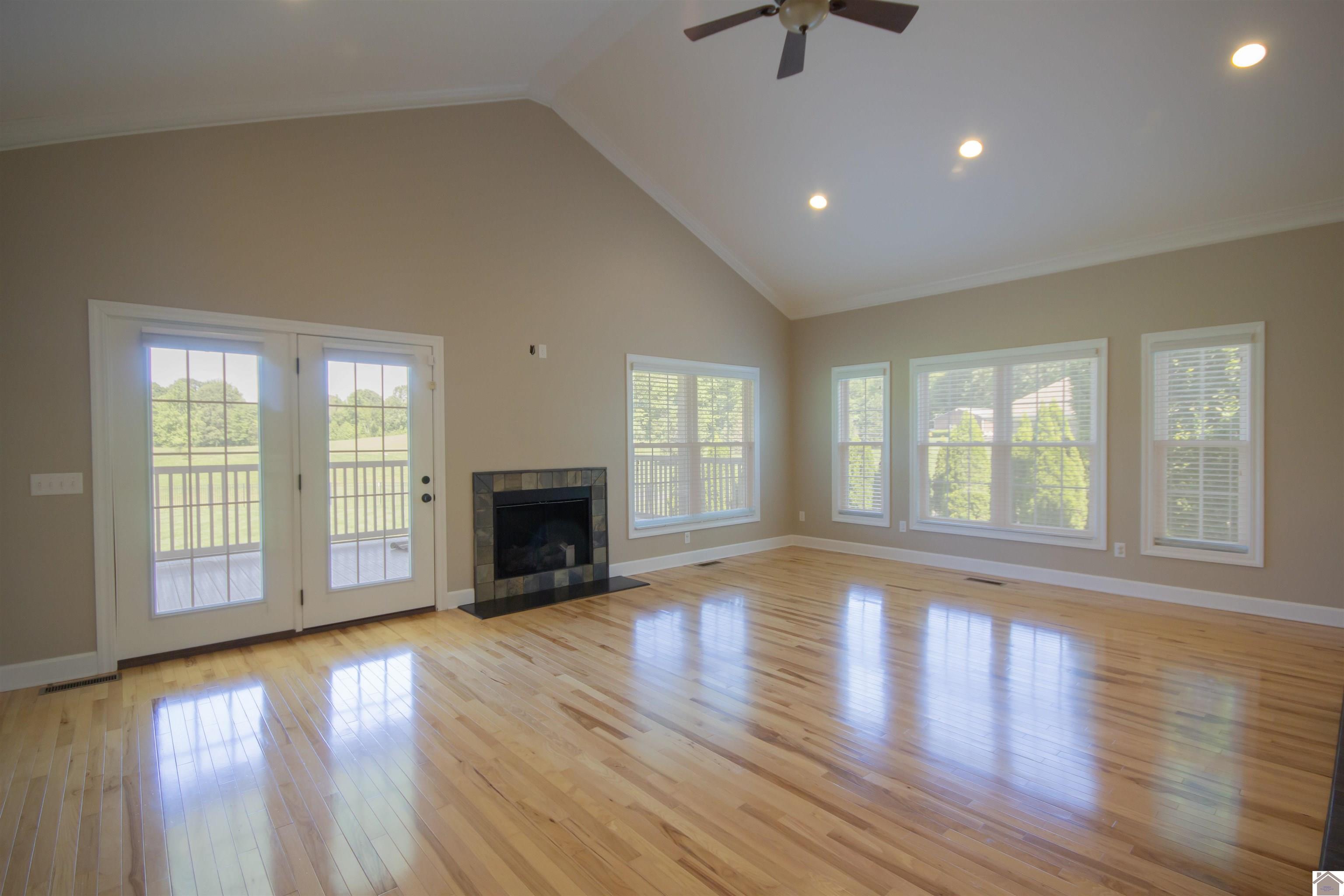 165 Valor Ct, Paducah, KY 42003 Listing Photo  10