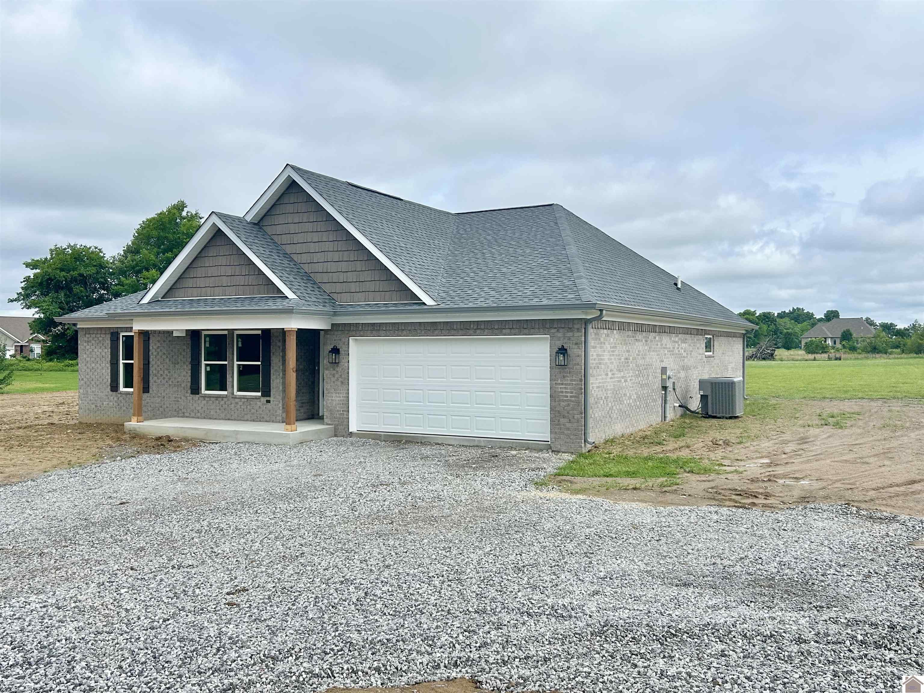 11385 KY-286, Kevil, KY 42053 Listing Photo  2