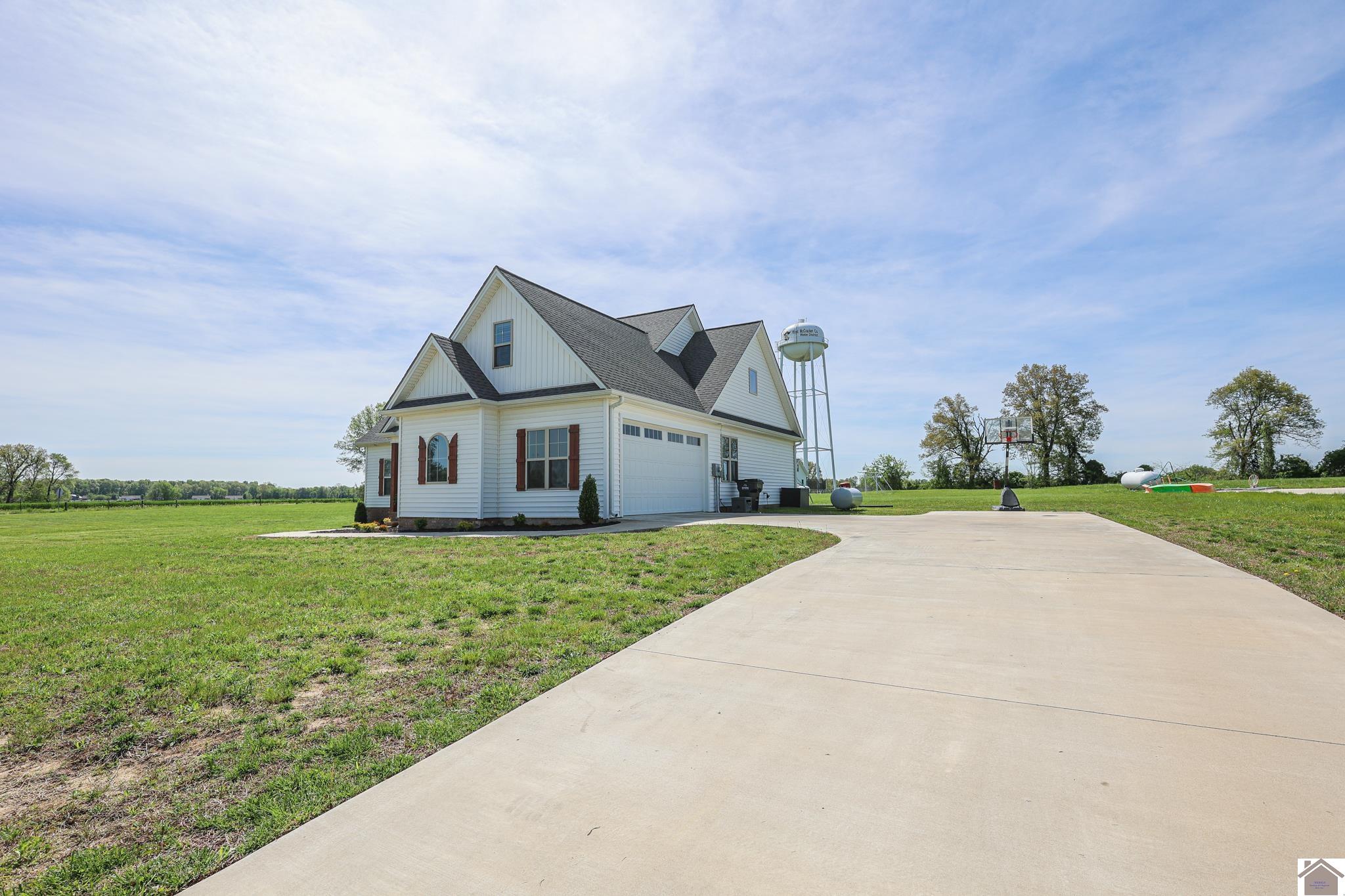 100 Jordan Road, West Paducah, KY 42086 Listing Photo  5