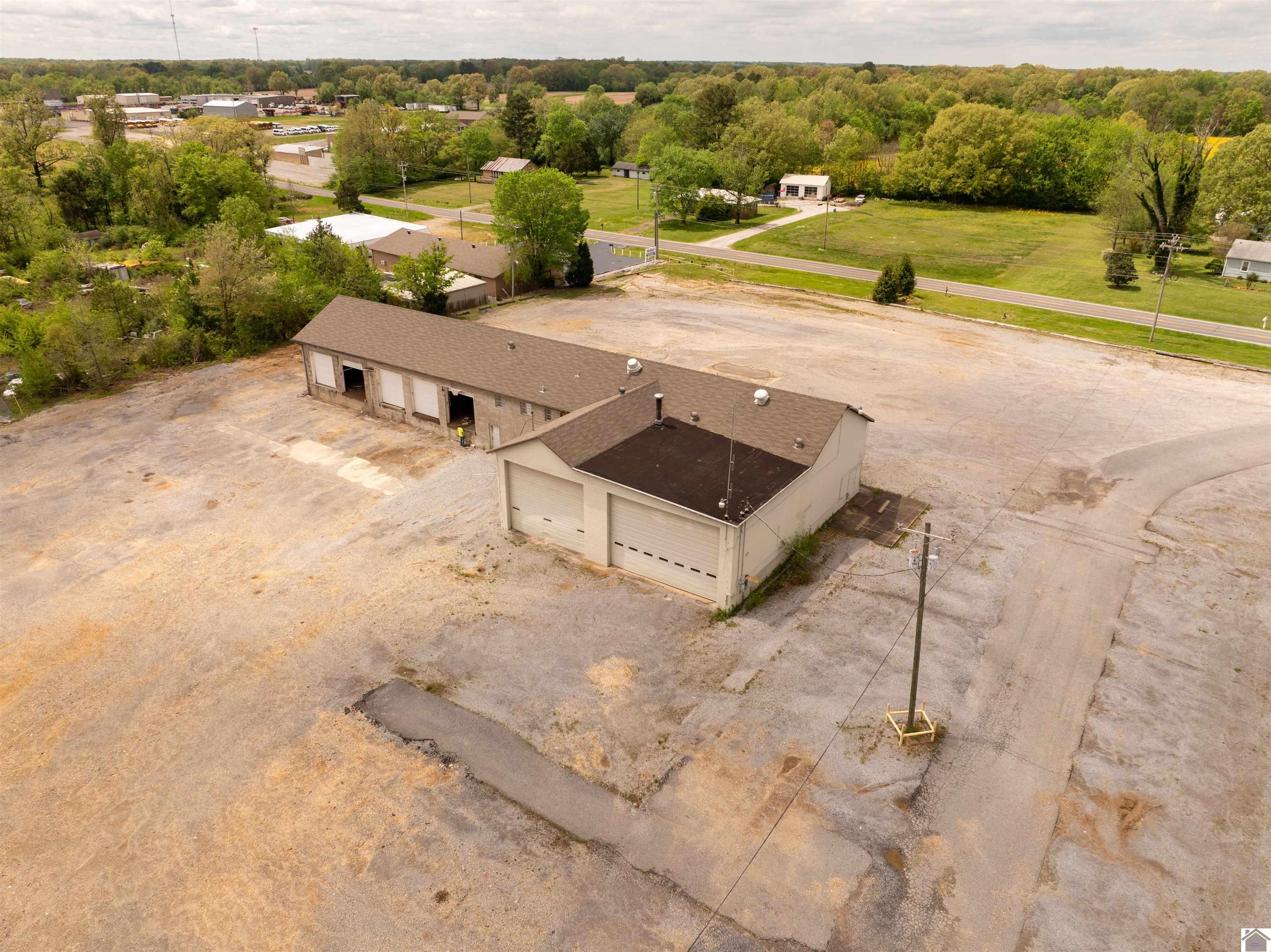 3443 State Highway 2547, Murray, KY 42071 Listing Photo  3