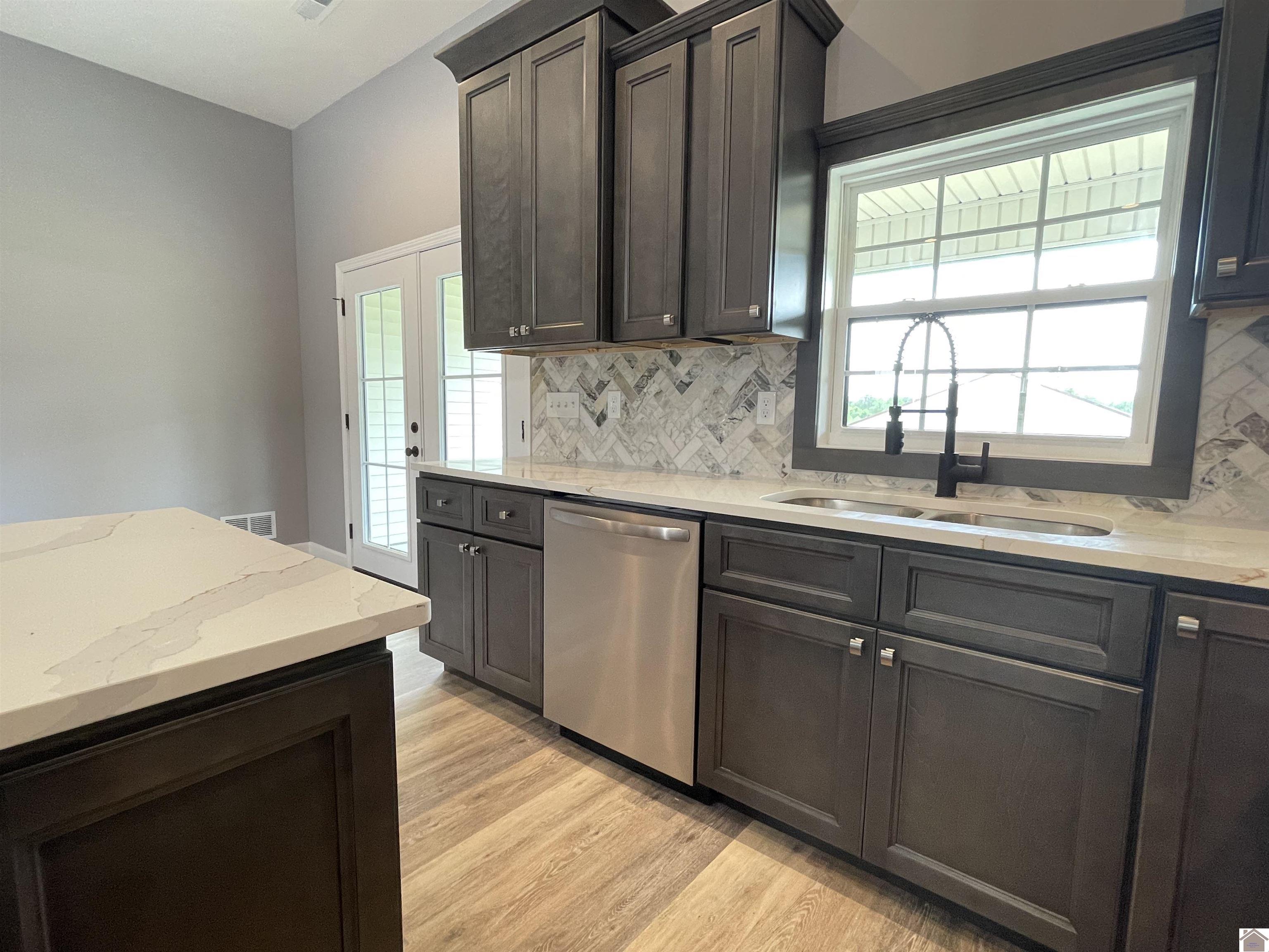 1360 Eagle Ln, Mayfield, KY 42066 Listing Photo  17