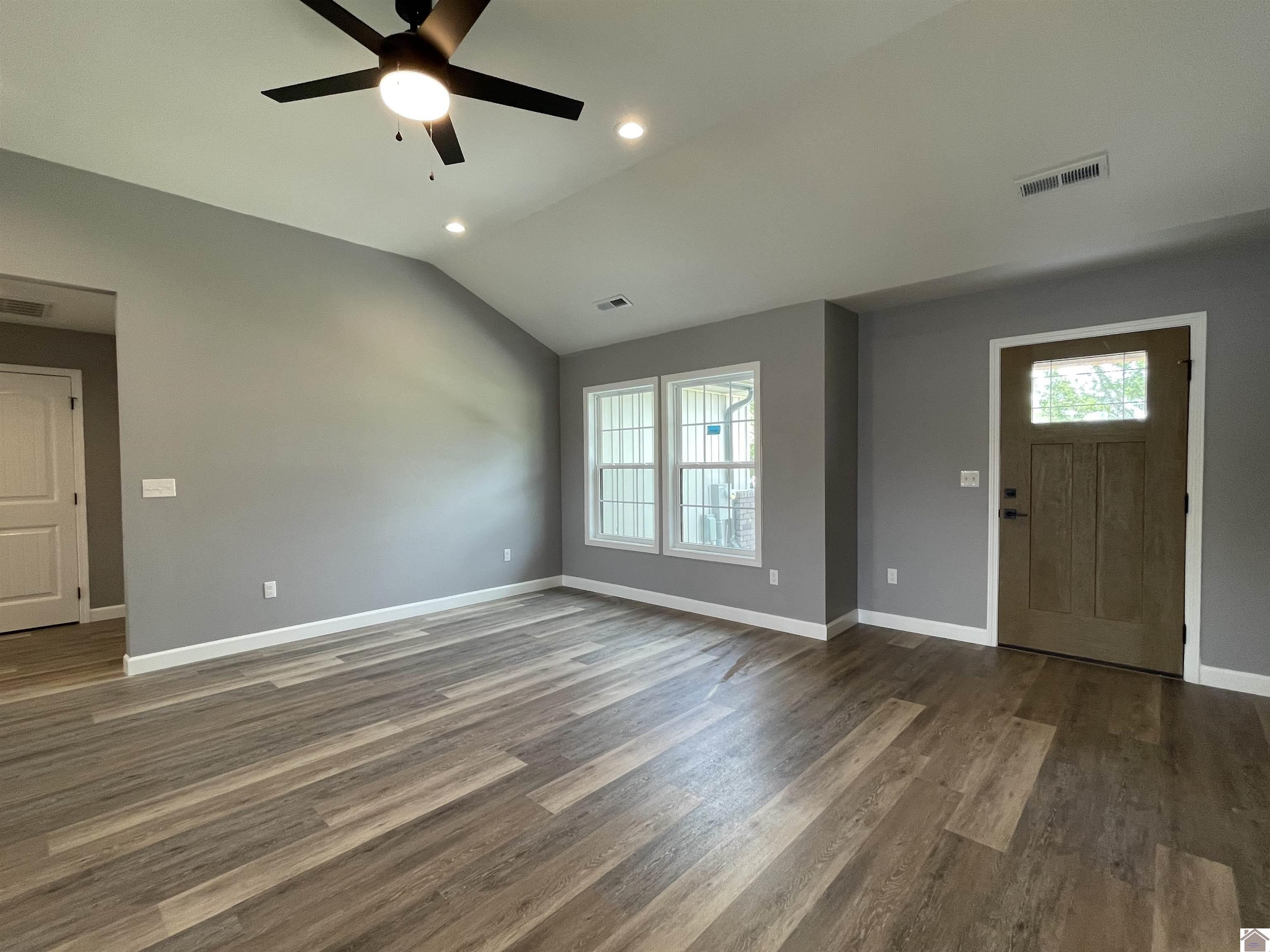 1360 Eagle Ln, Mayfield, KY 42066 Listing Photo  5