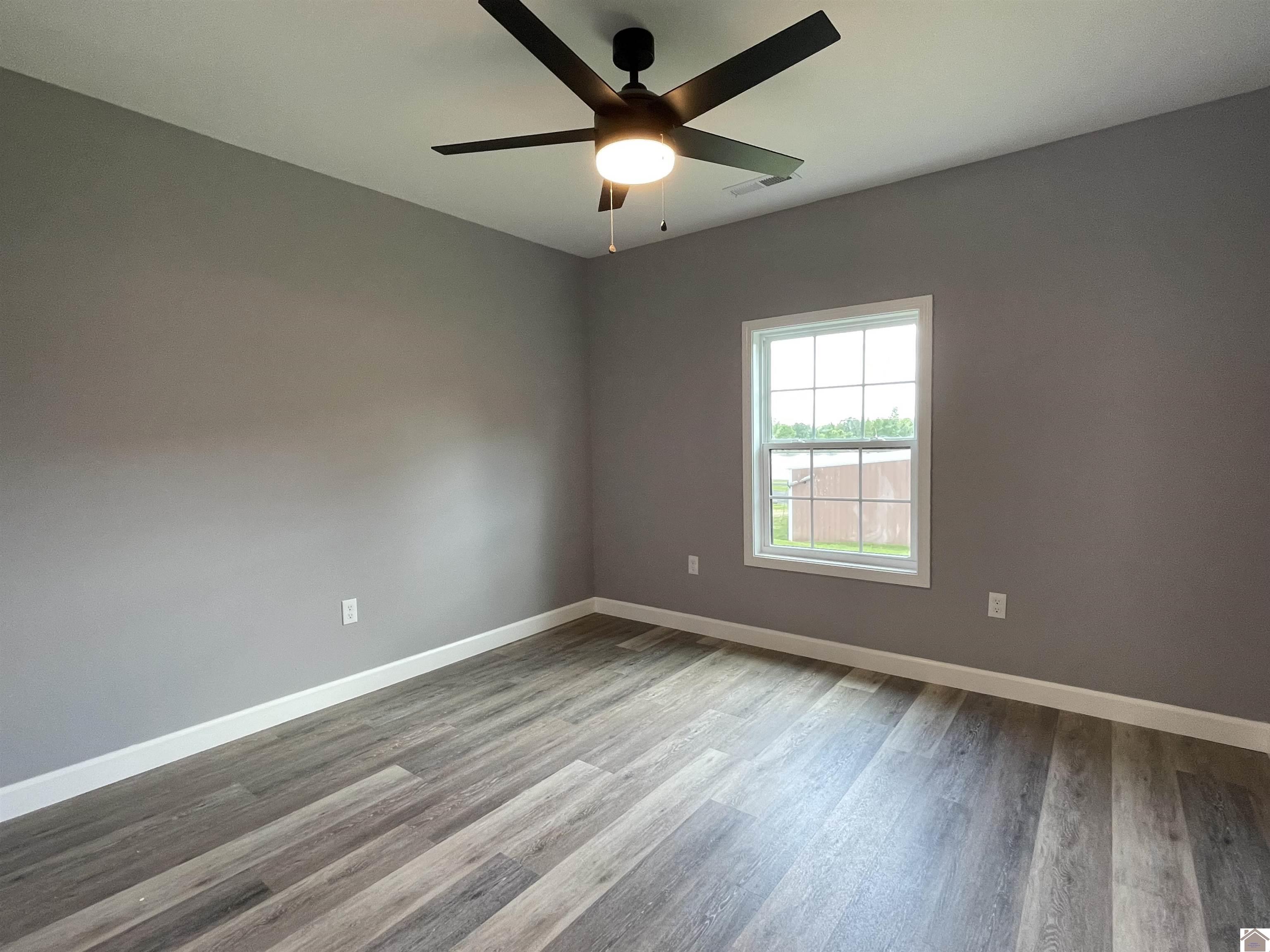 1360 Eagle Ln, Mayfield, KY 42066 Listing Photo  42