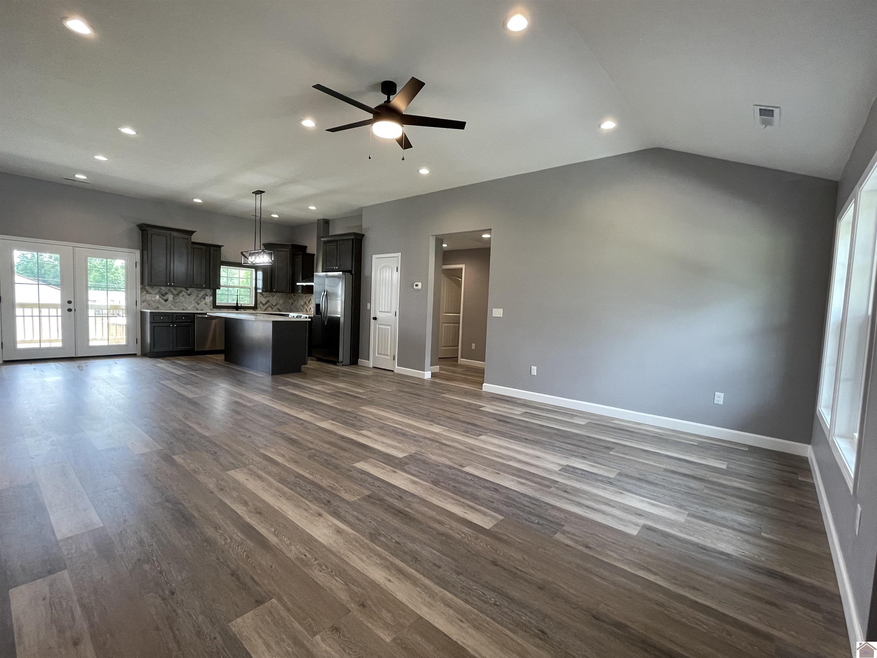 1360 Eagle Ln, Mayfield, KY 42066 Listing Photo  9