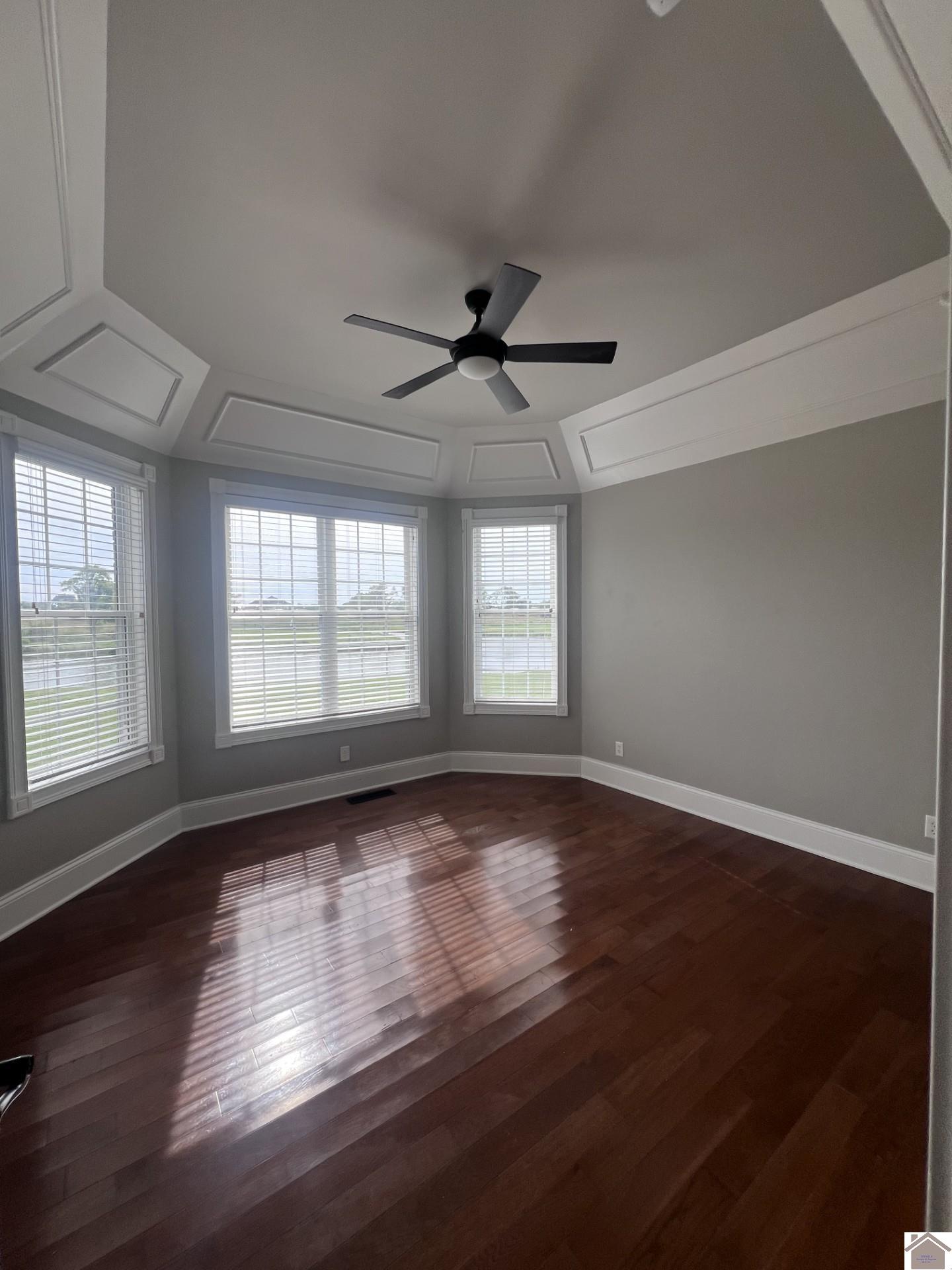 395 Yorkshire Dales, Mayfield, KY 42066 Listing Photo  26