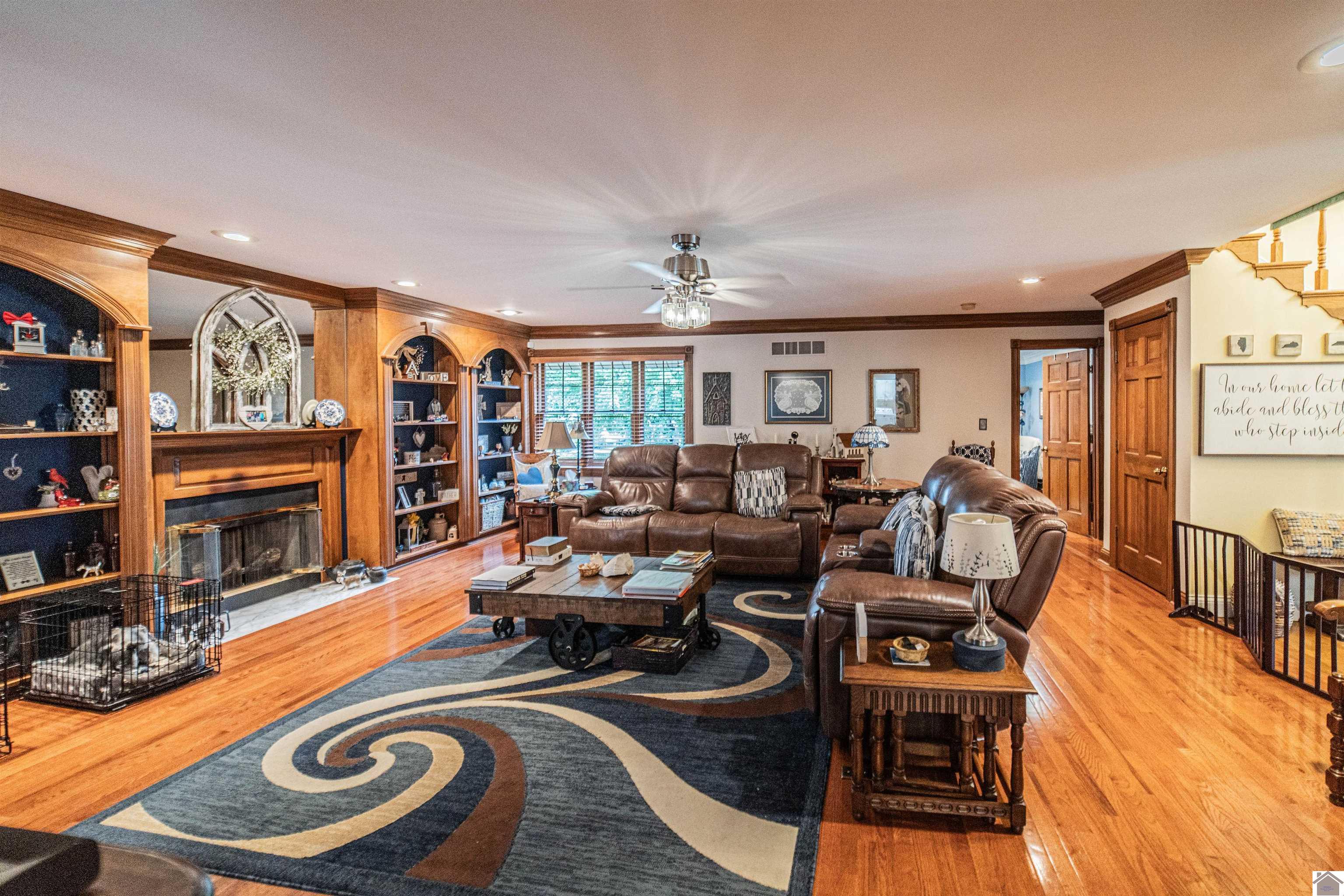 1201 Winslow Way, Paducah, KY 42001 Listing Photo  9