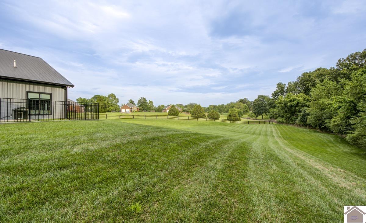 1 Logan Trail, Murray, KY 42071 Listing Photo  41