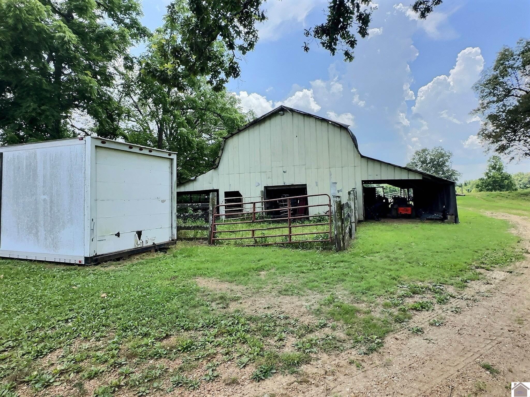 3147 St Rt 1748 W, Mayfield, KY 42066 Listing Photo  34