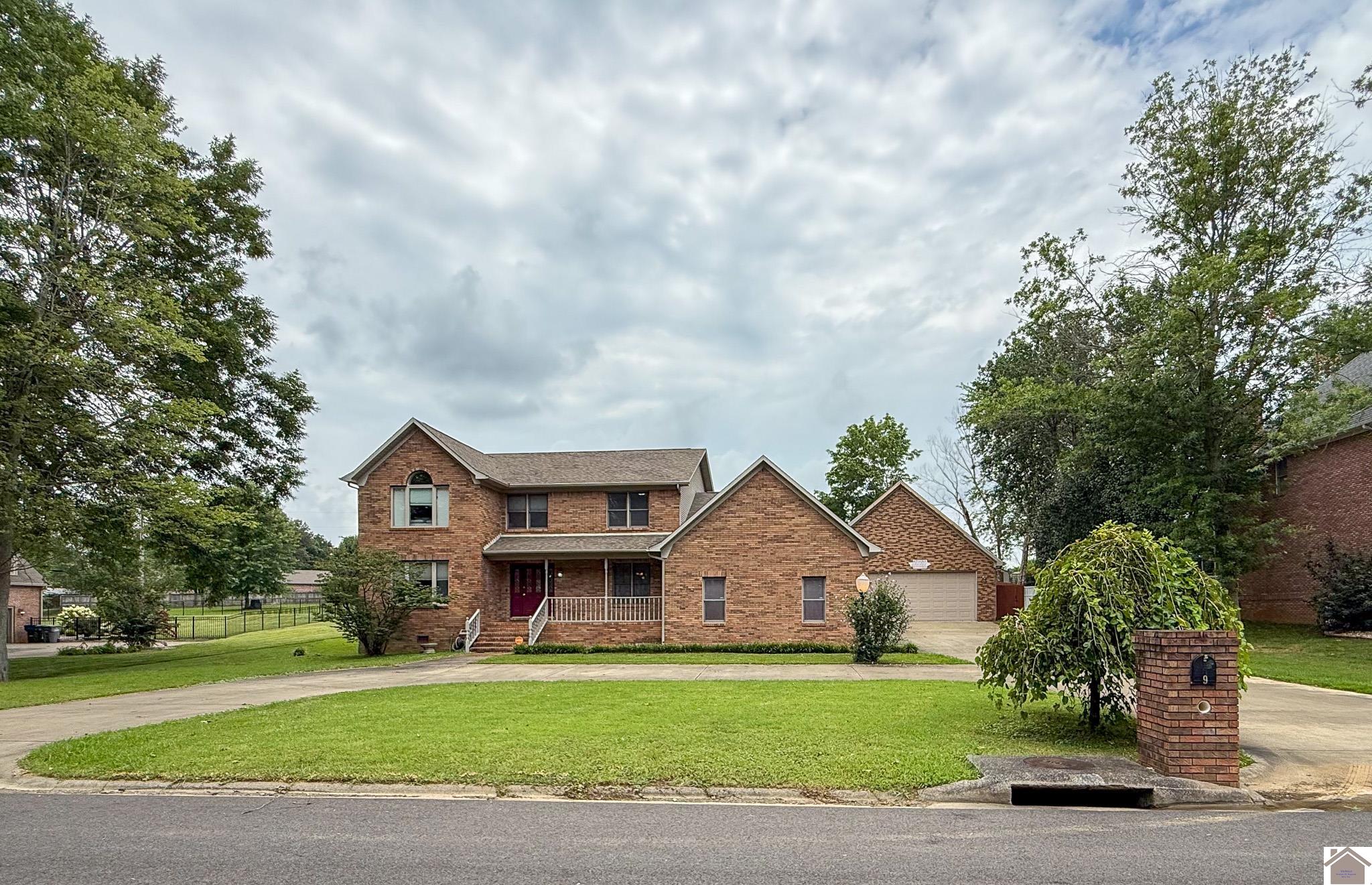 9 Park Place, Paducah, KY 42003 Listing Photo  2