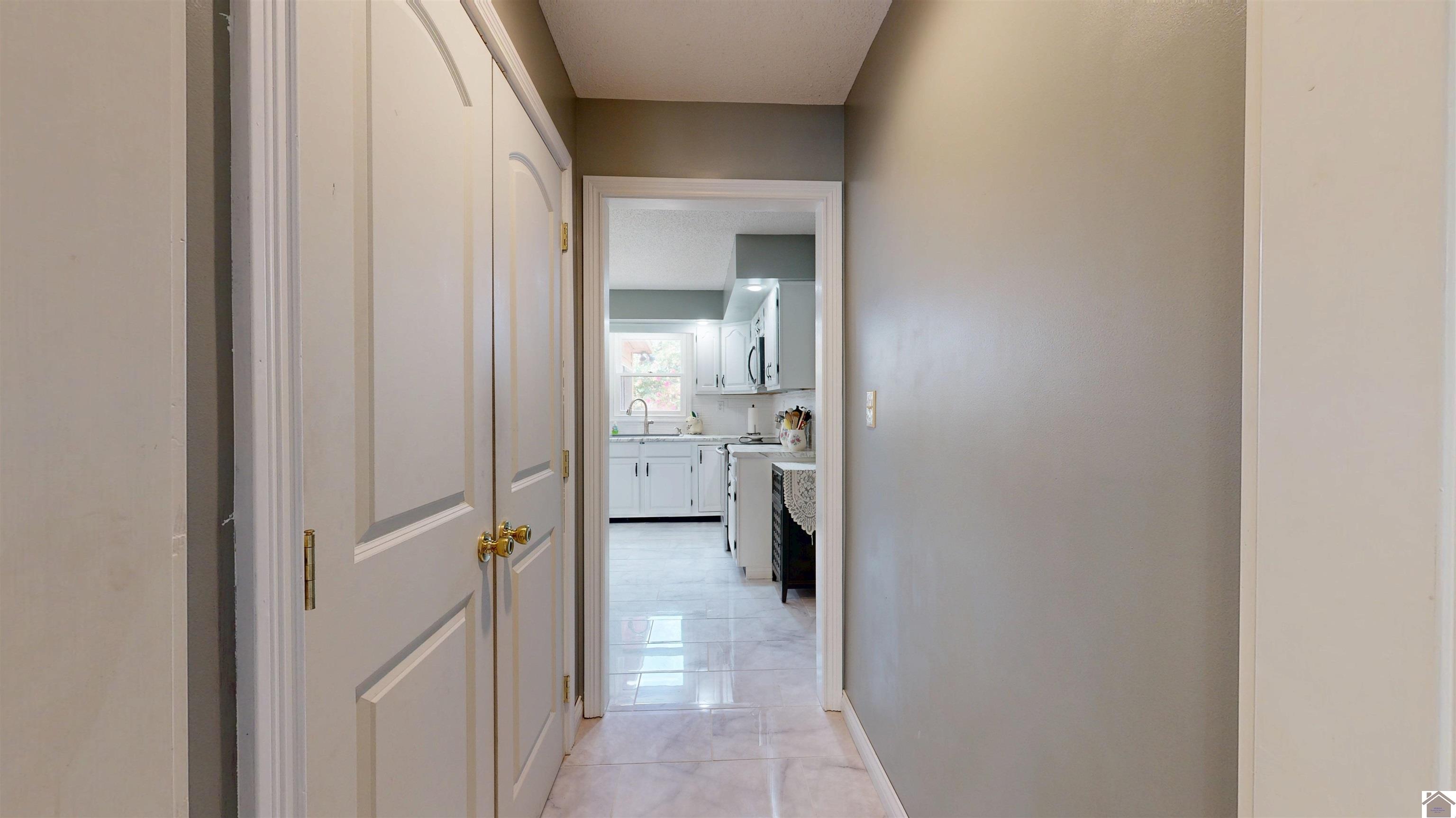 9 Park Place, Paducah, KY 42003 Listing Photo  11