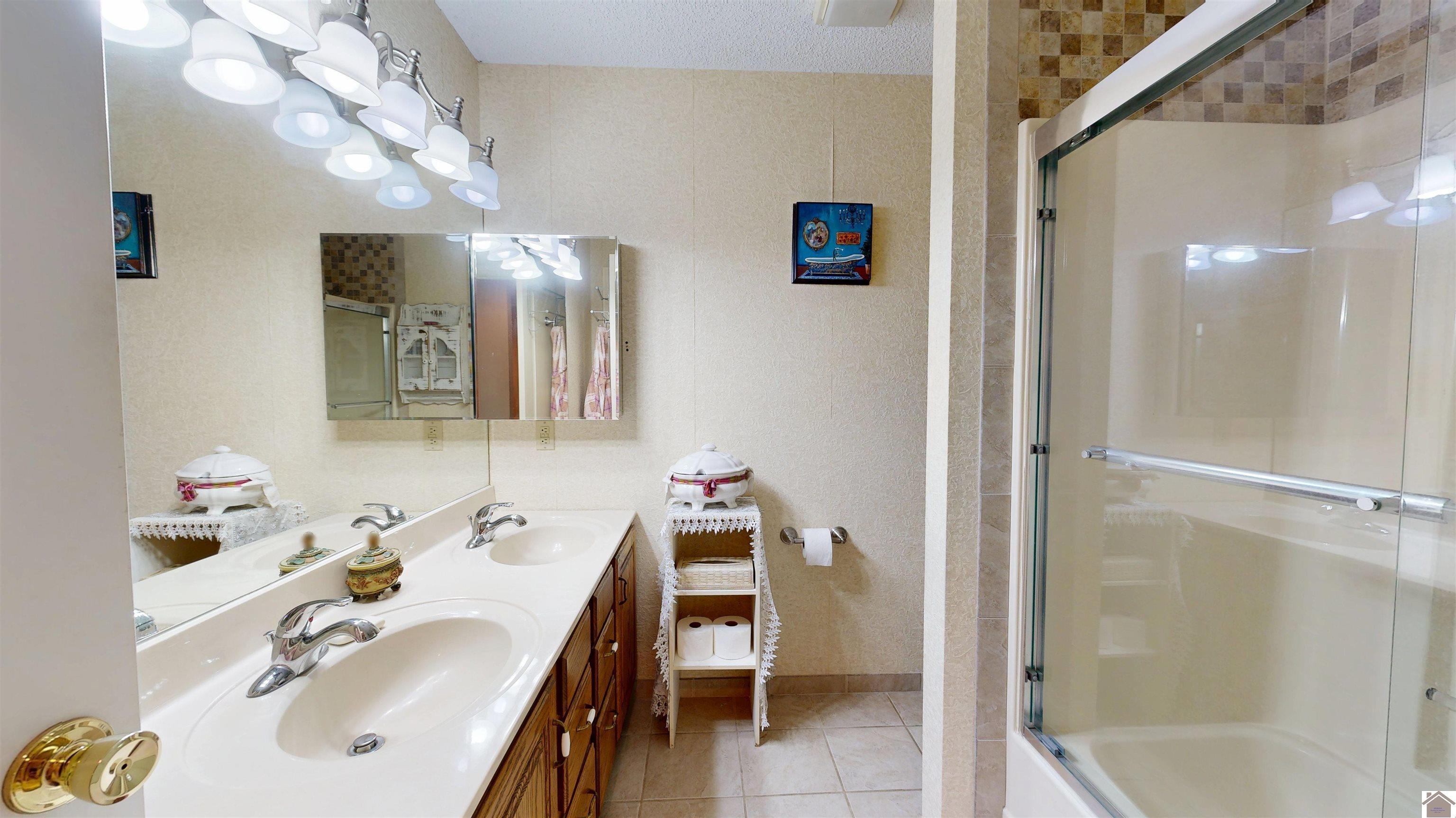 9 Park Place, Paducah, KY 42003 Listing Photo  23