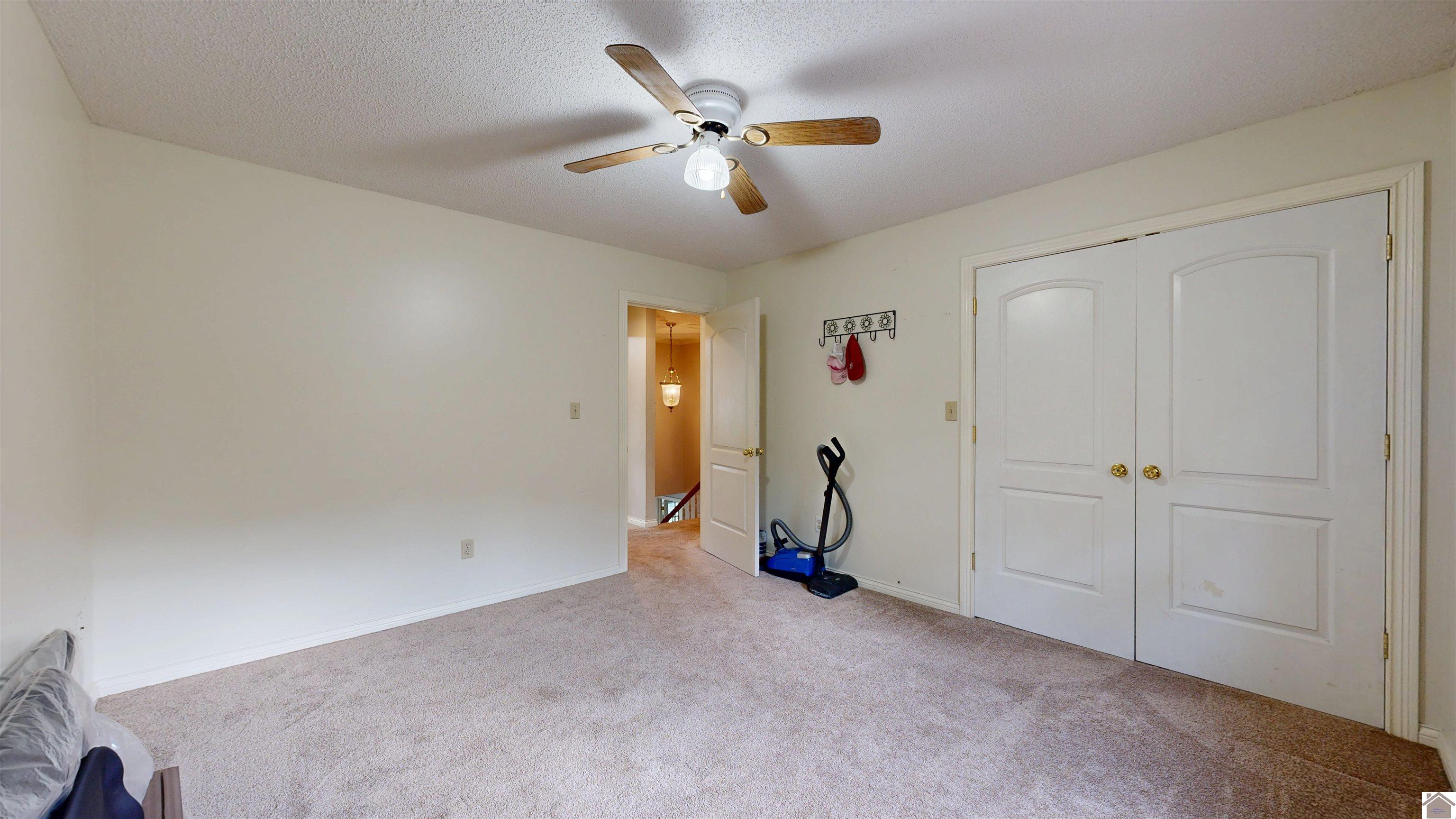 9 Park Place, Paducah, KY 42003 Listing Photo  25