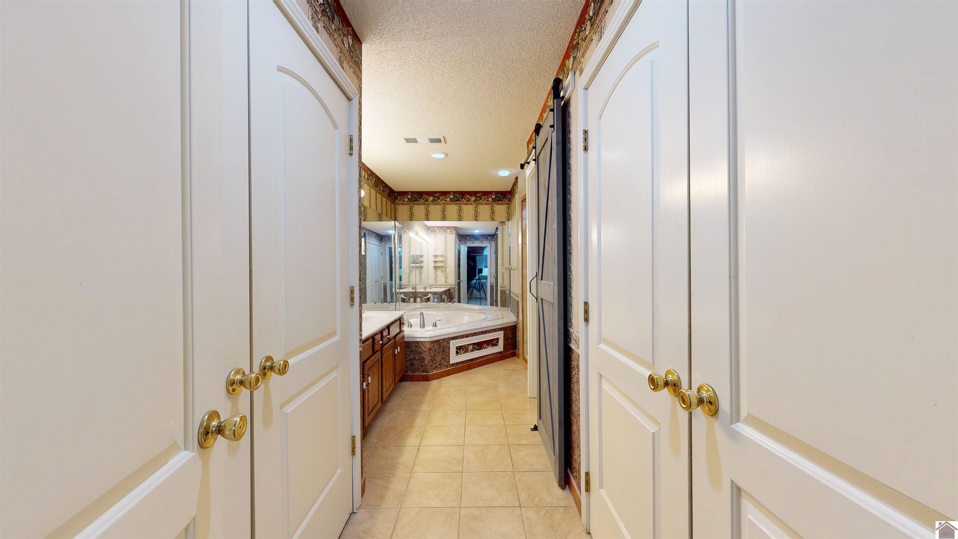 9 Park Place, Paducah, KY 42003 Listing Photo  30