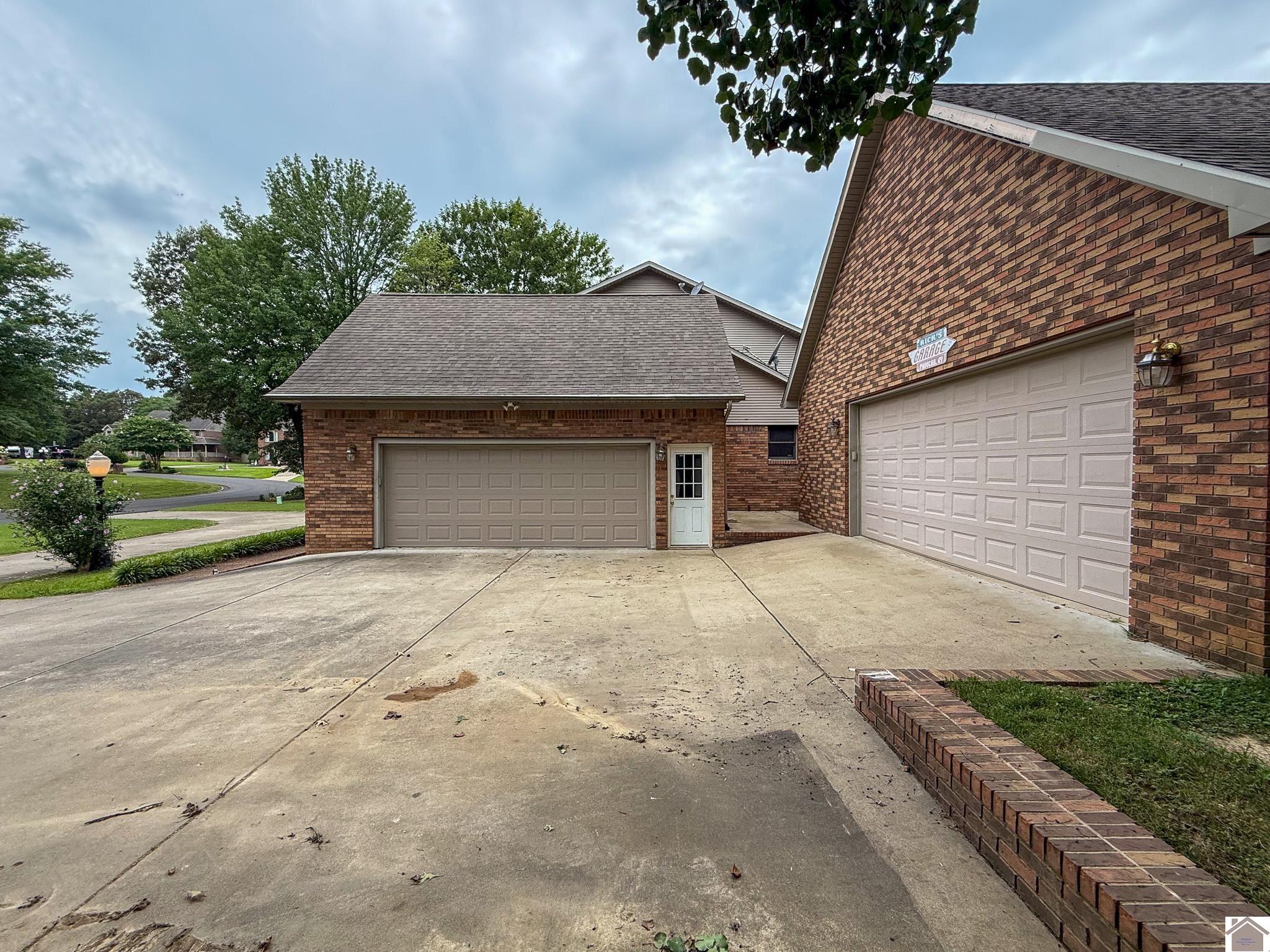 9 Park Place, Paducah, KY 42003 Listing Photo  6