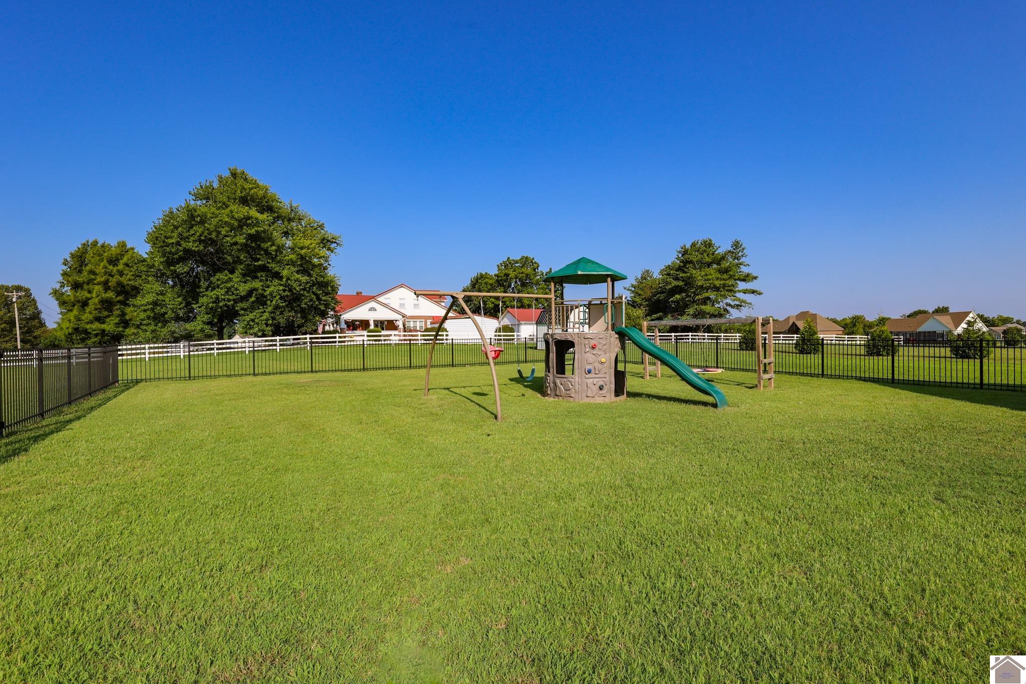 115 Mckenna, Kevil, KY 42053 Listing Photo  44